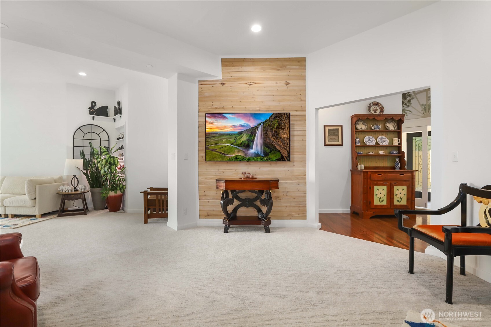 108 Livingston Bay Road Property Photo 8