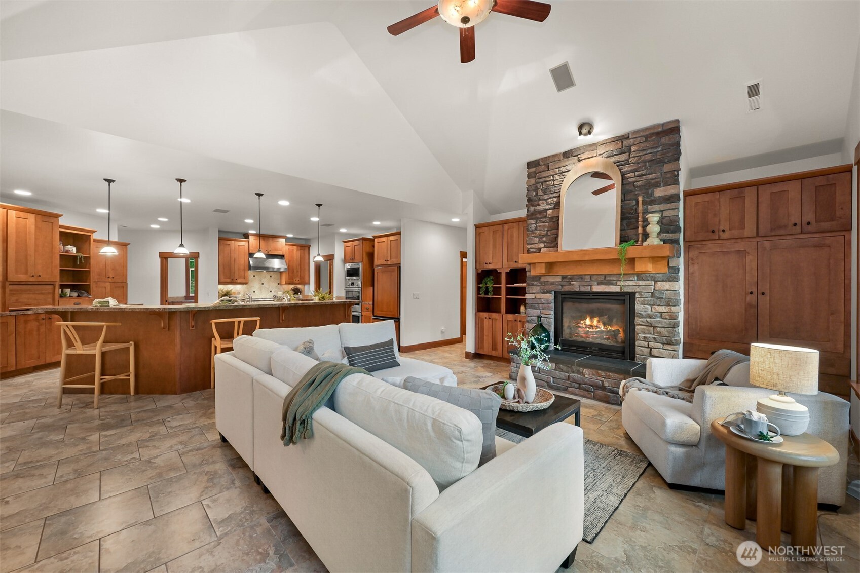 2259 Regency Place Property Photo 12