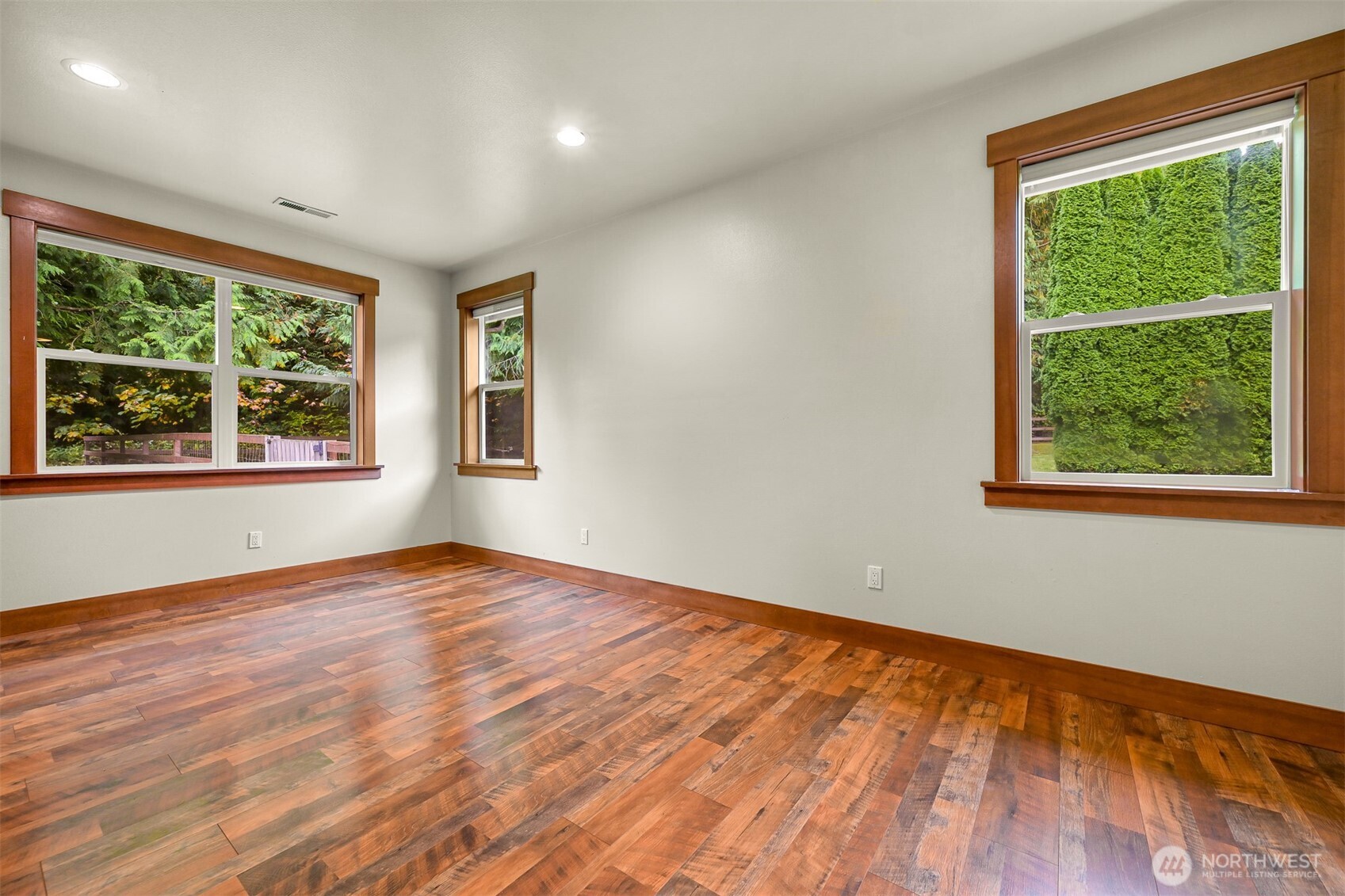 2259 Regency Place Property Photo 28