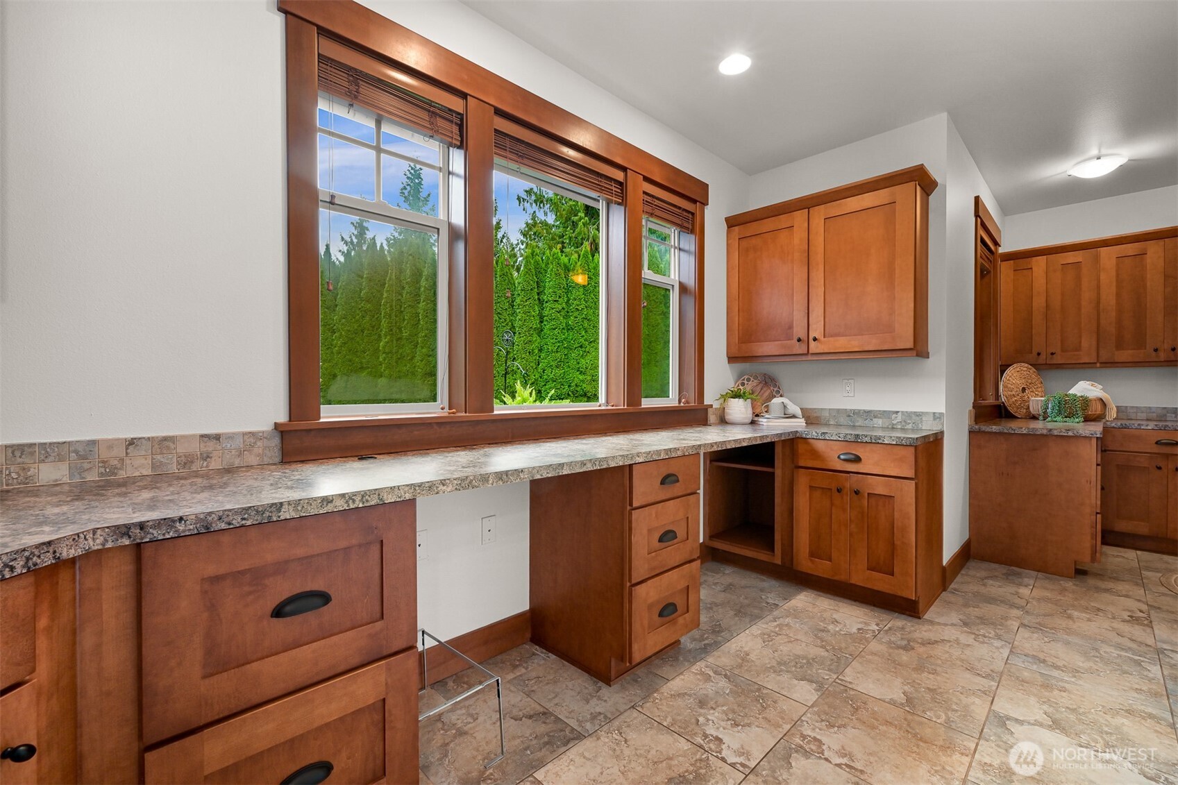 2259 Regency Place Property Photo 30