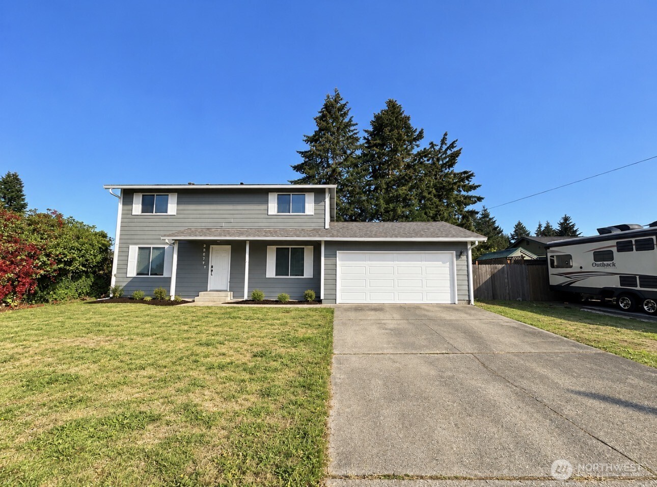 22517 38th Avenue Property Photo 2