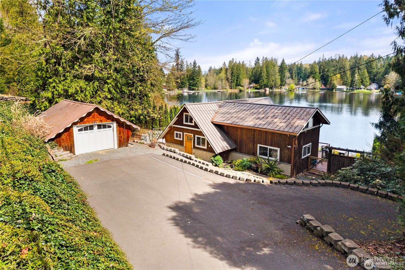 32217 Whitman Lake Drive Property Photo 2
