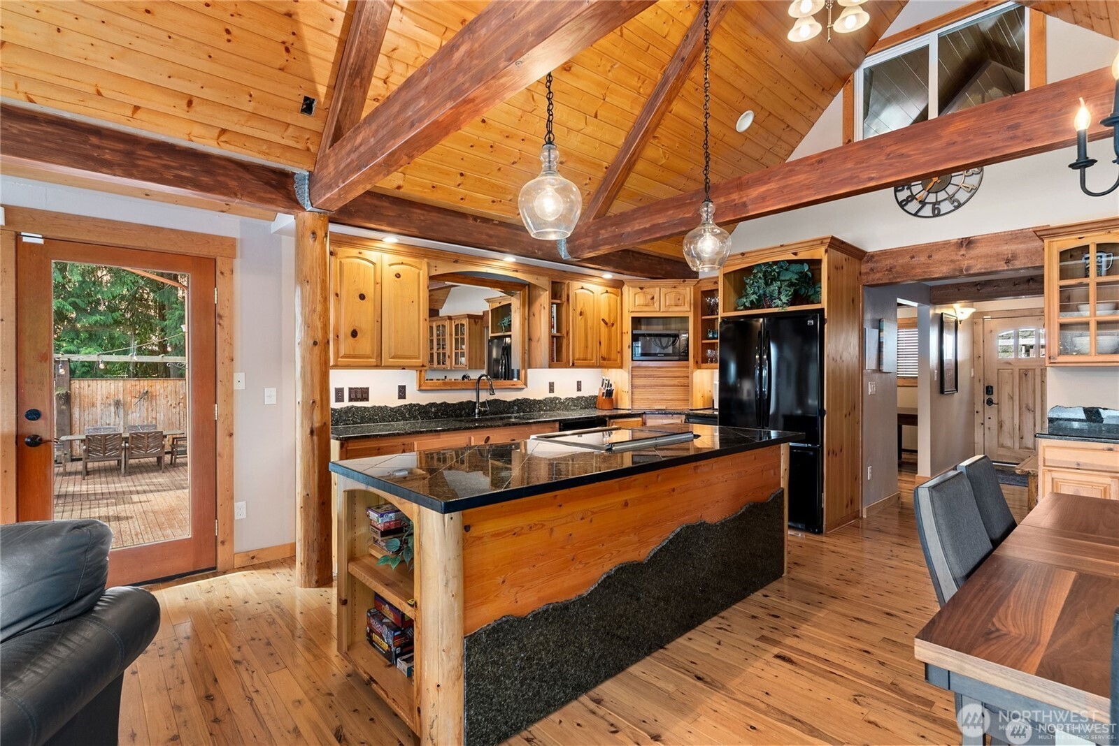 32217 Whitman Lake Drive Property Photo 8