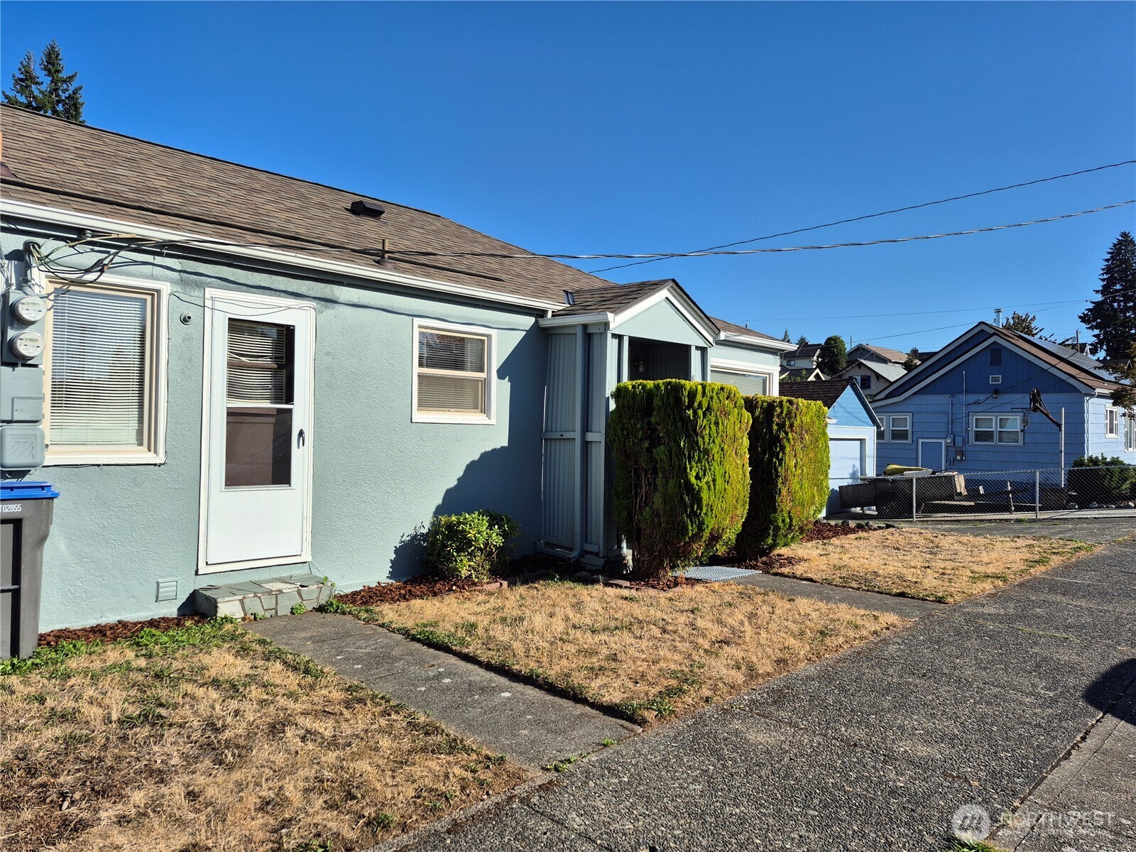 810 High Avenue Property Photo 2