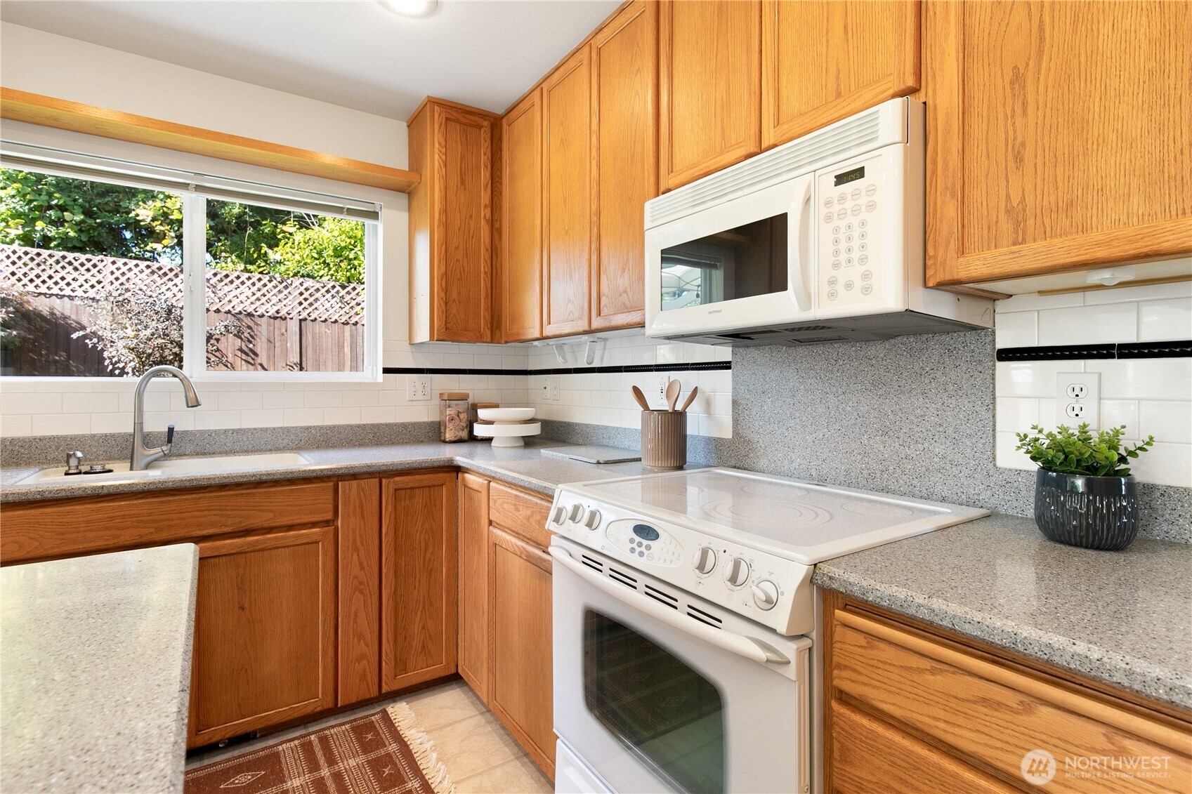 17803 50th Court Property Photo 7