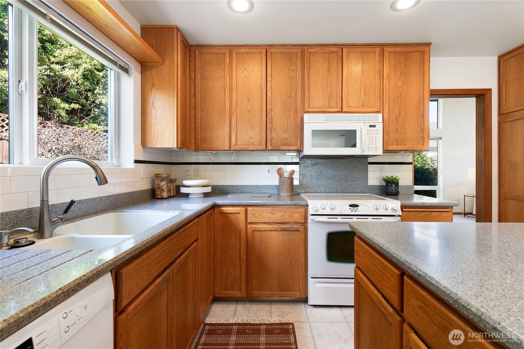 17803 50th Court Property Photo 8