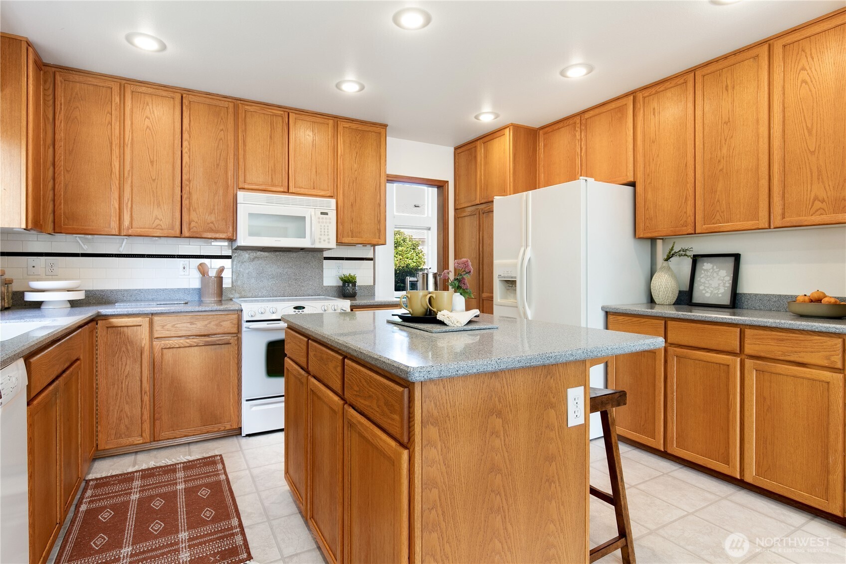 17803 50th Court Property Photo 9