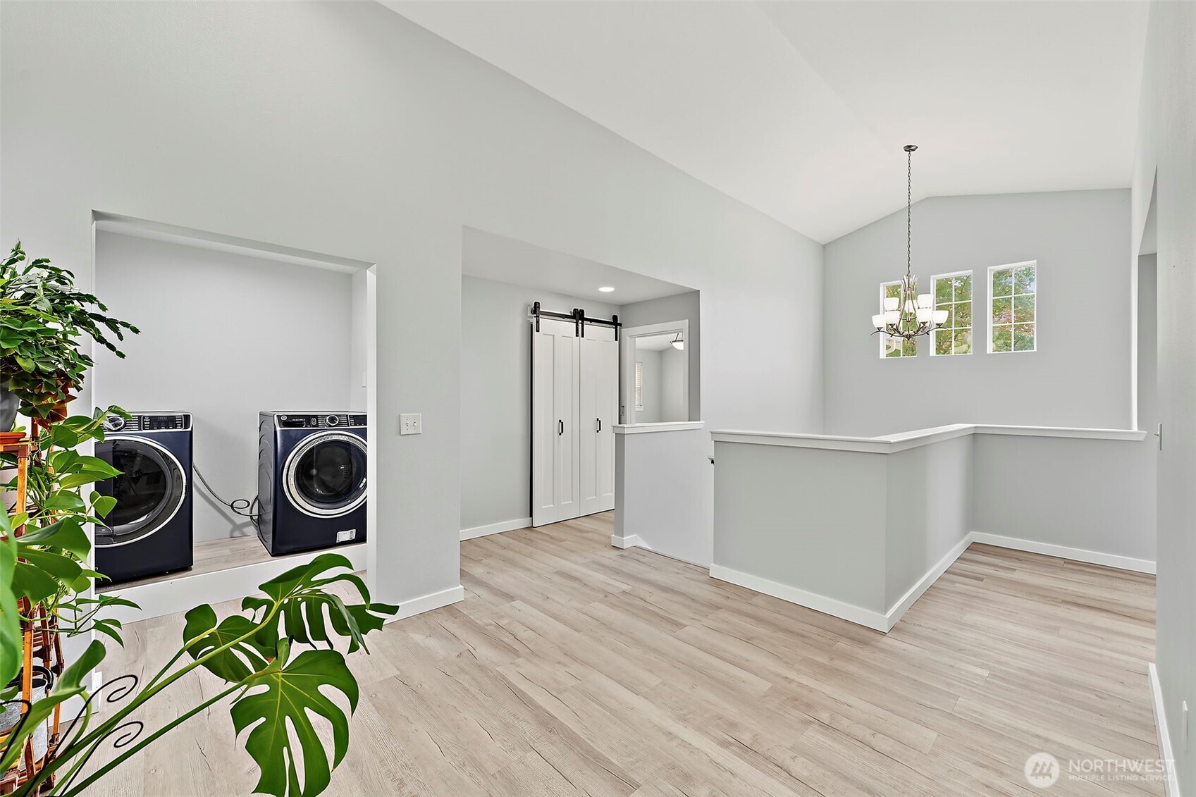 6970 Axis Street Property Photo 18
