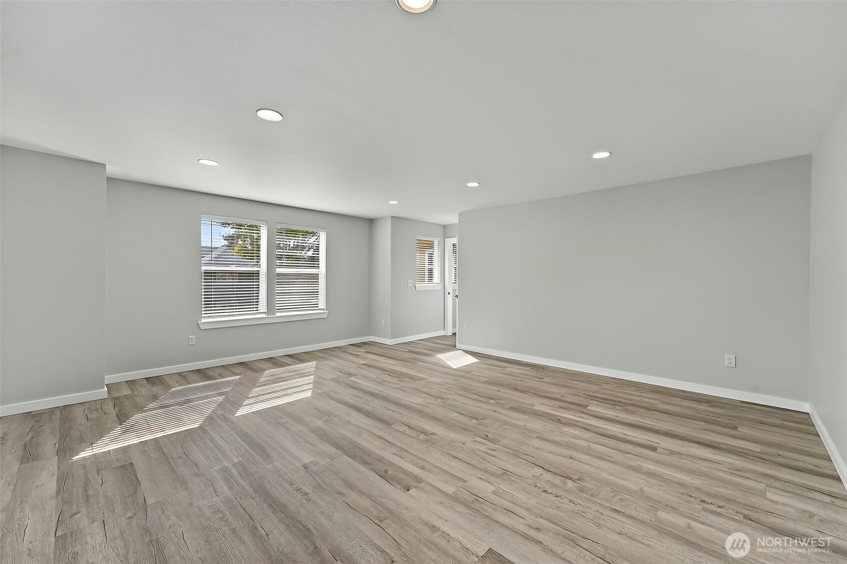 6970 Axis Street Property Photo 30