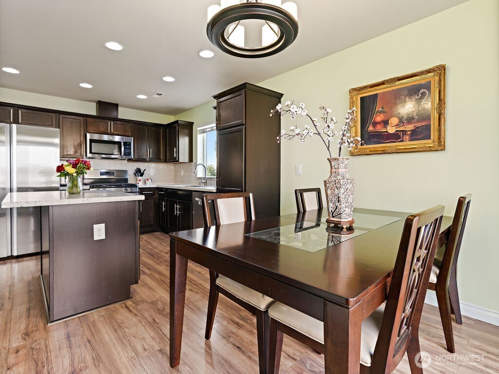 7123 18th Place Property Photo 12