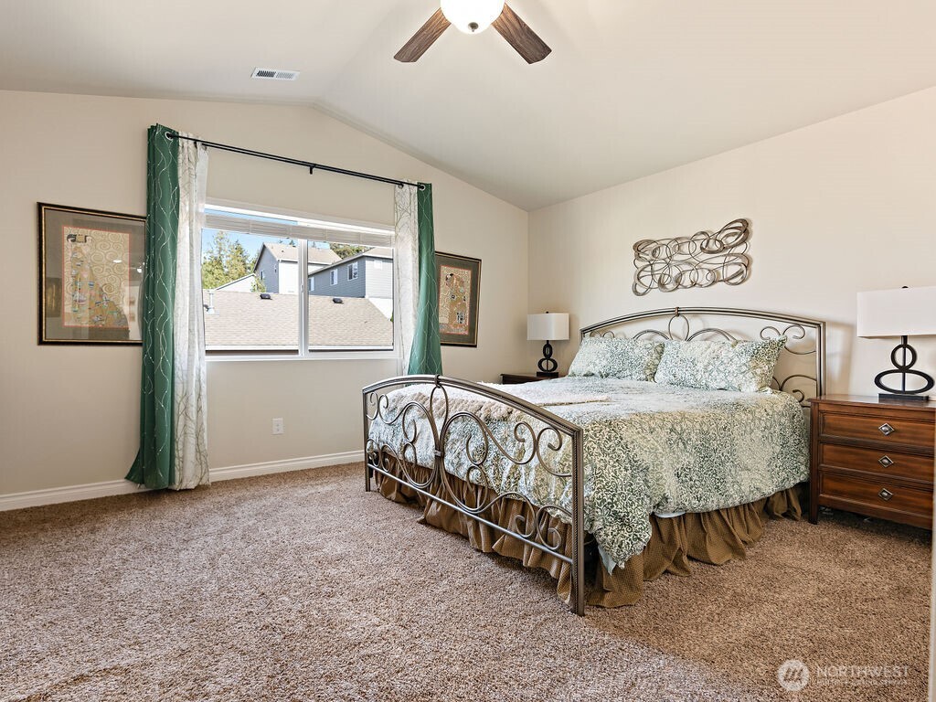7123 18th Place Property Photo 21