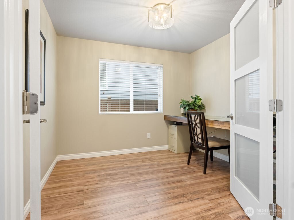 7123 18th Place Property Photo 23