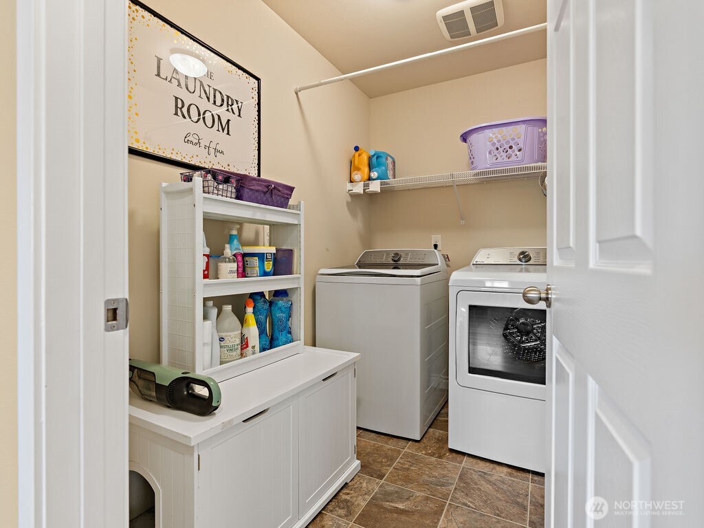 7123 18th Place Property Photo 25