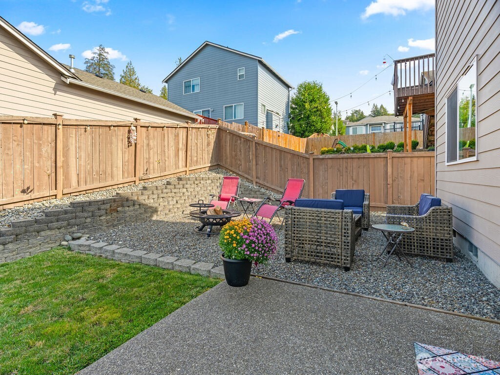 7123 18th Place Property Photo 28
