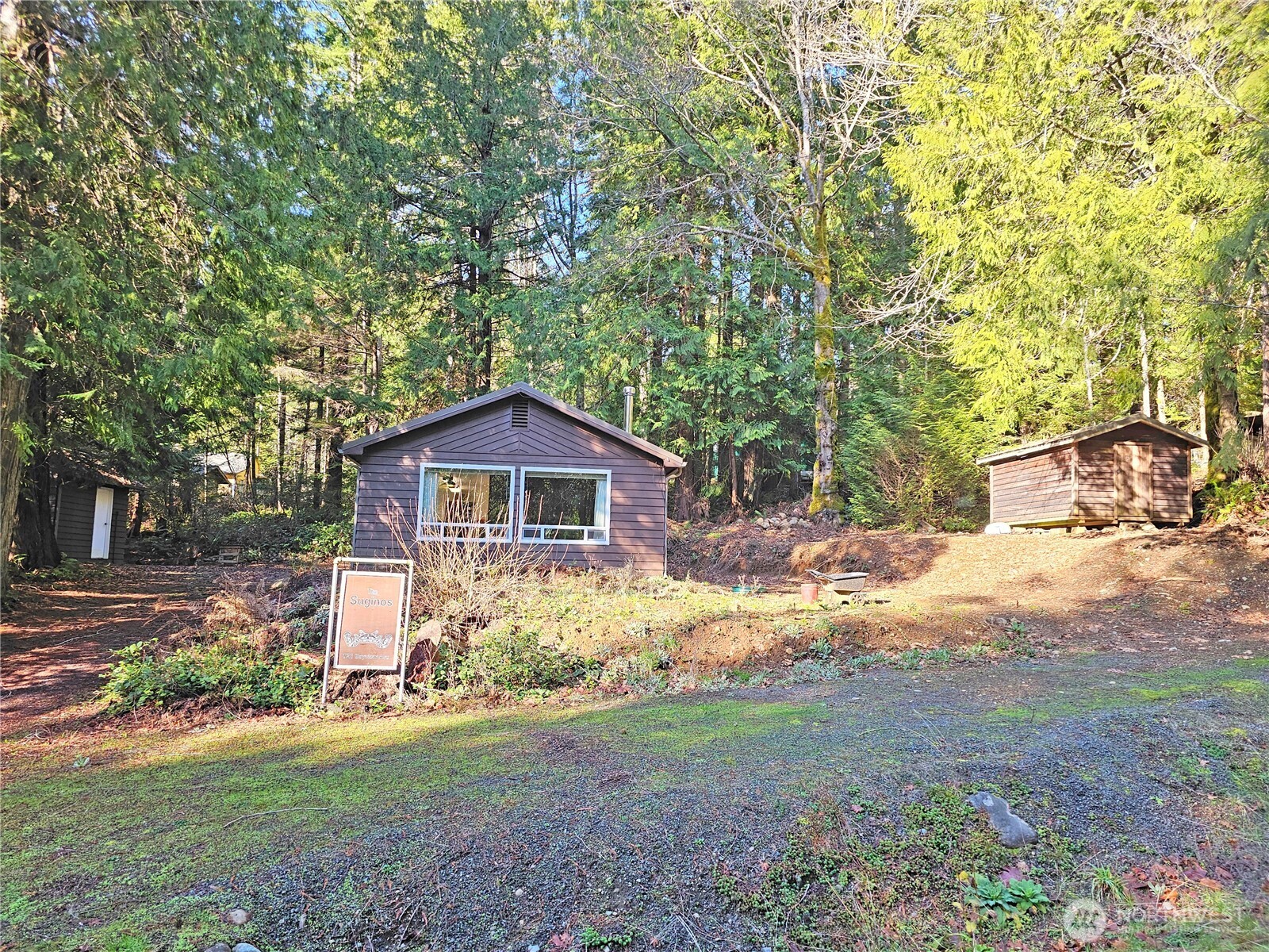 121 Bay View Avenue Property Photo 1