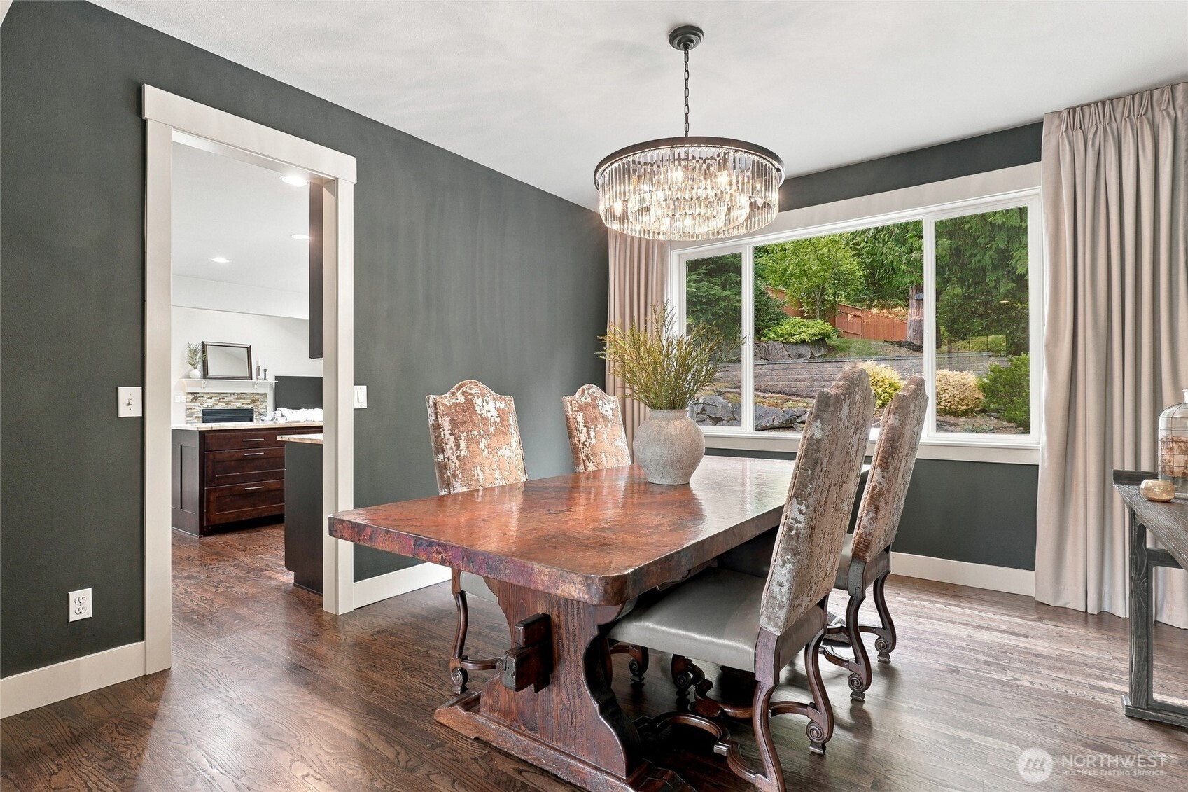 5627 193rd Place Property Photo 8