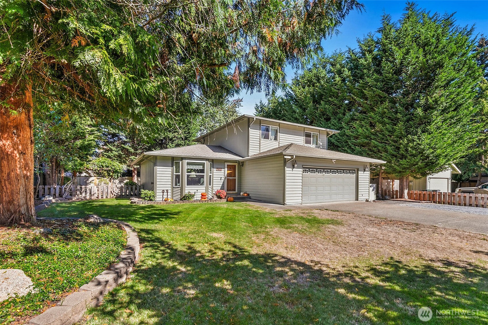 8603 158th Street Property Photo 2