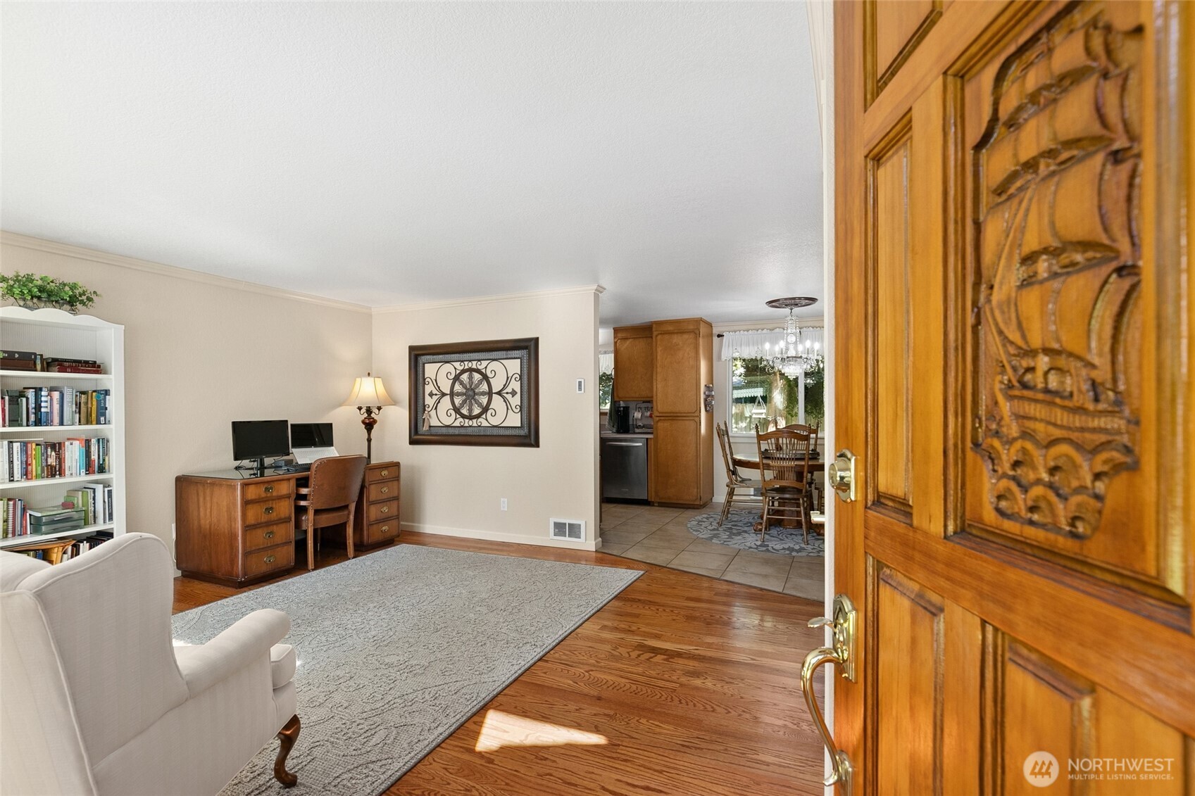 8603 158th Street Property Photo 4