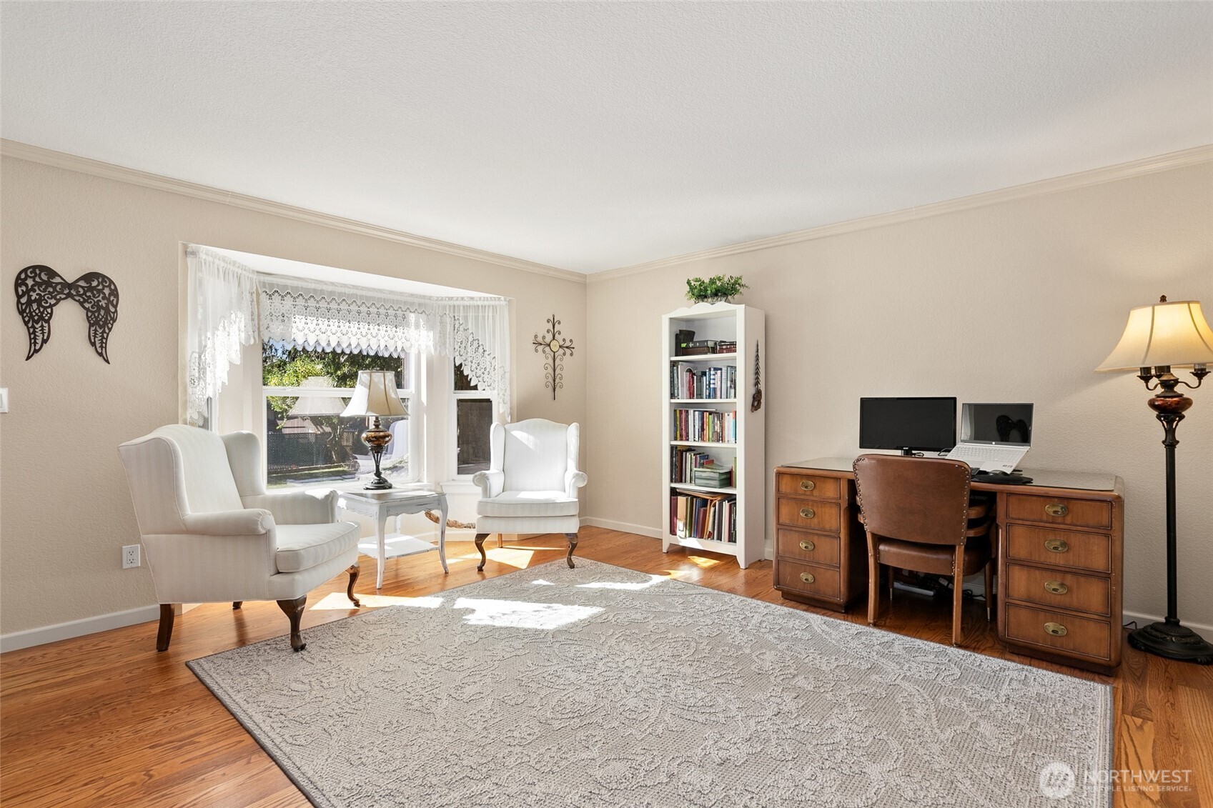 8603 158th Street Property Photo 5