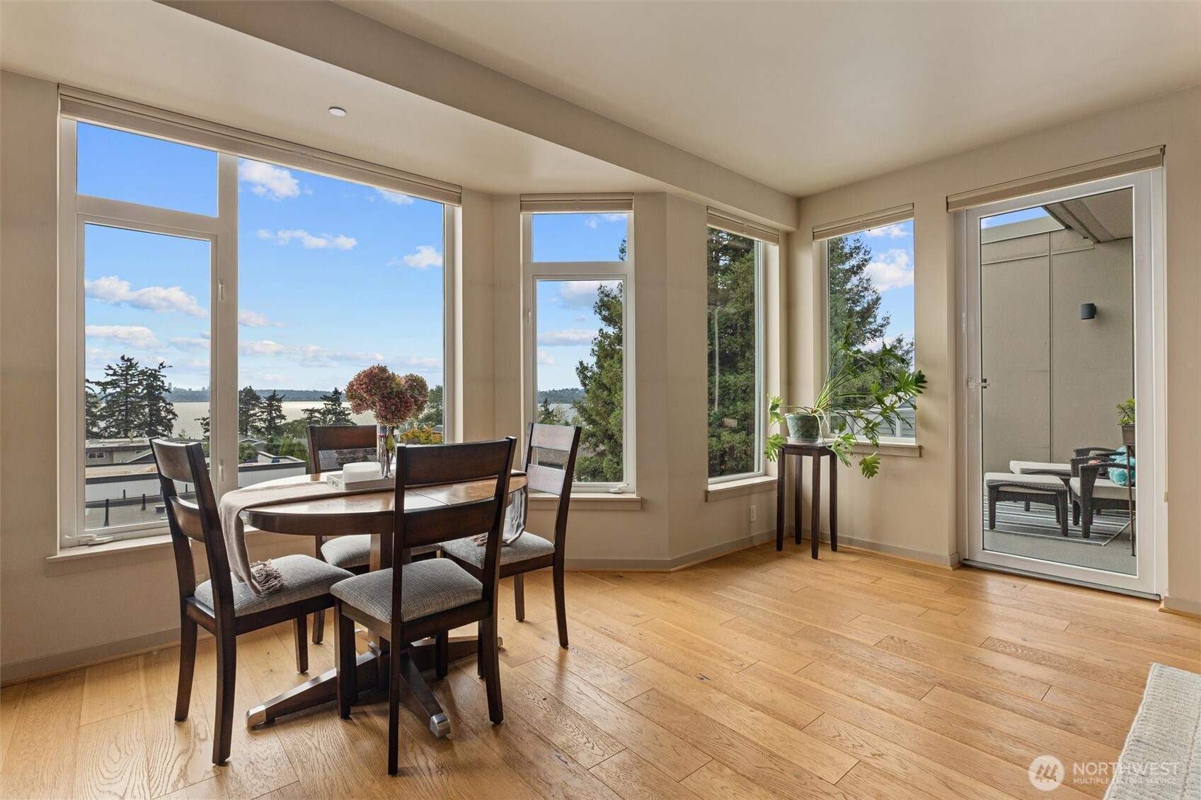 631 Market Street 401 Property Photo 18