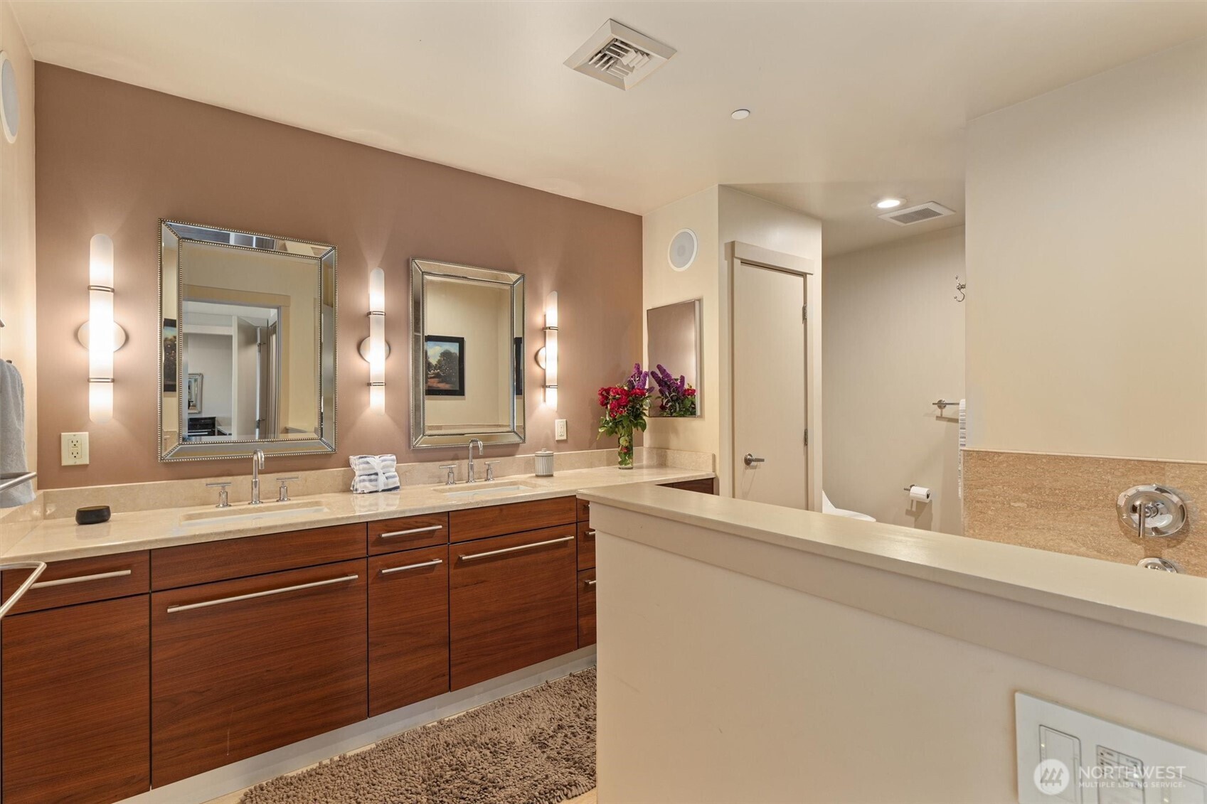 631 Market Street 401 Property Photo 26