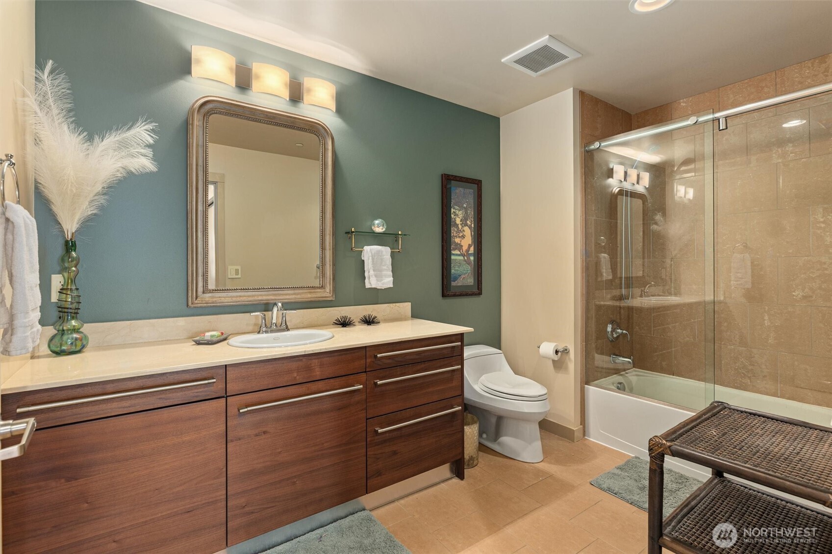 631 Market Street 401 Property Photo 35
