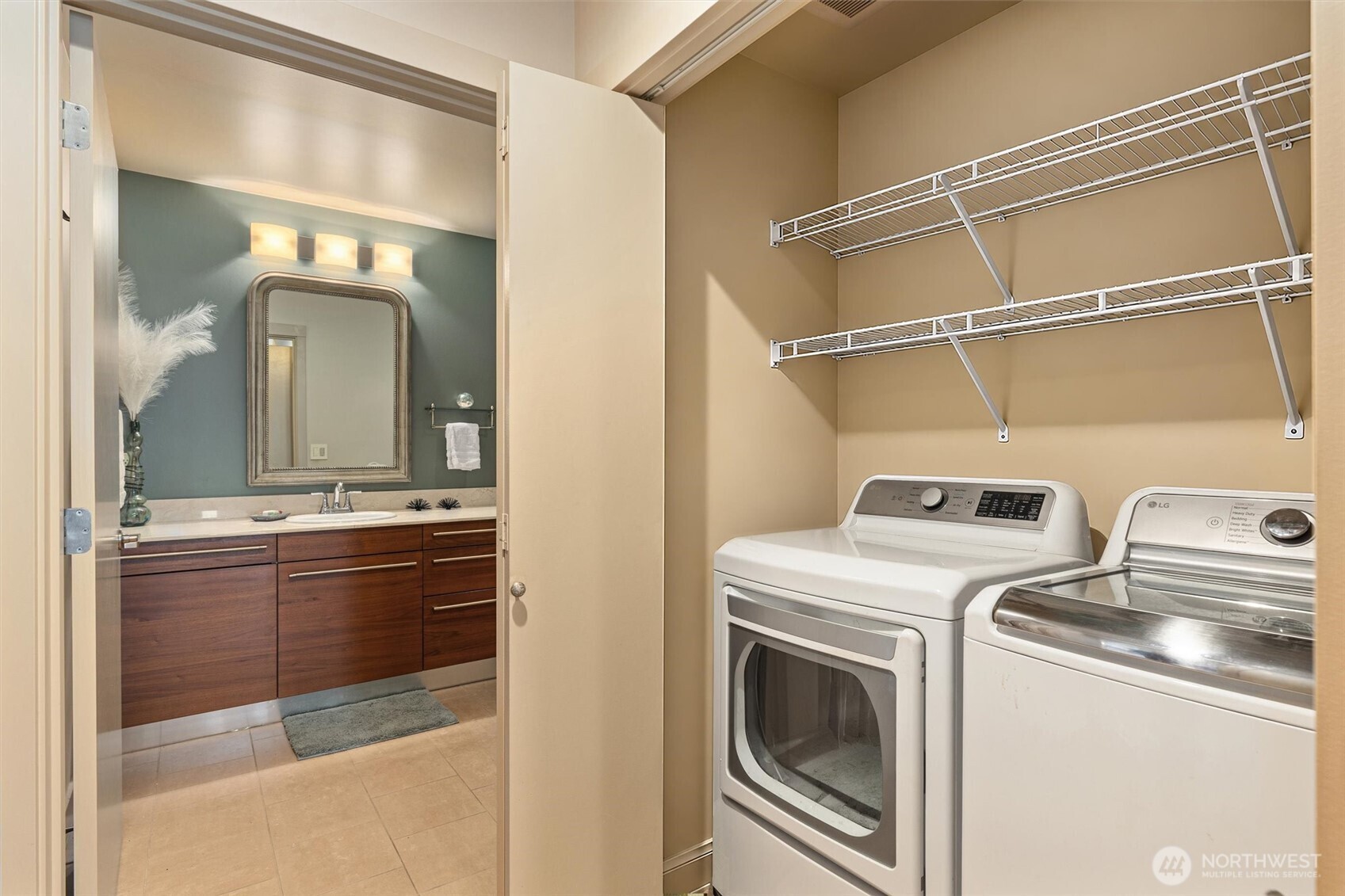 631 Market Street 401 Property Photo 36