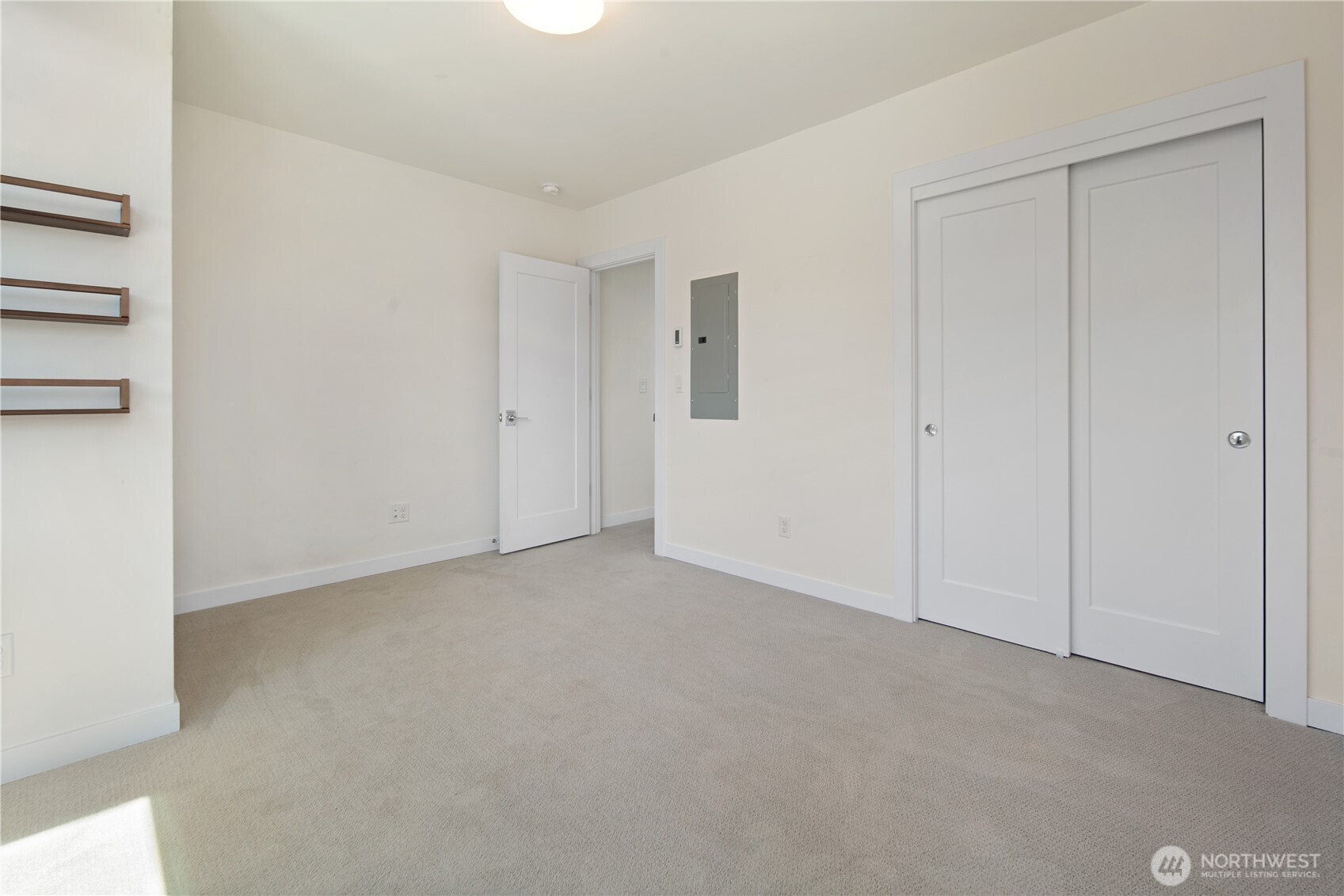 4630 Linden Avenue Property Photo 16