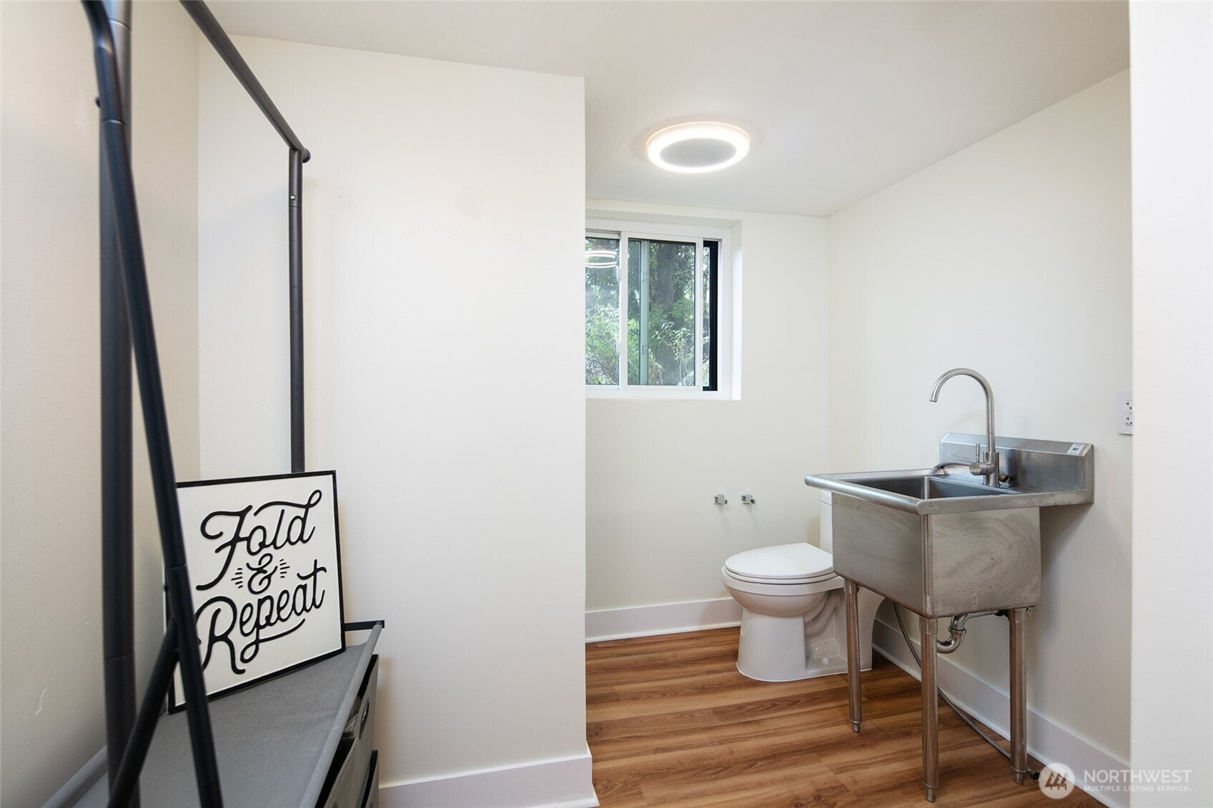 18910 71st Avenue Property Photo 18