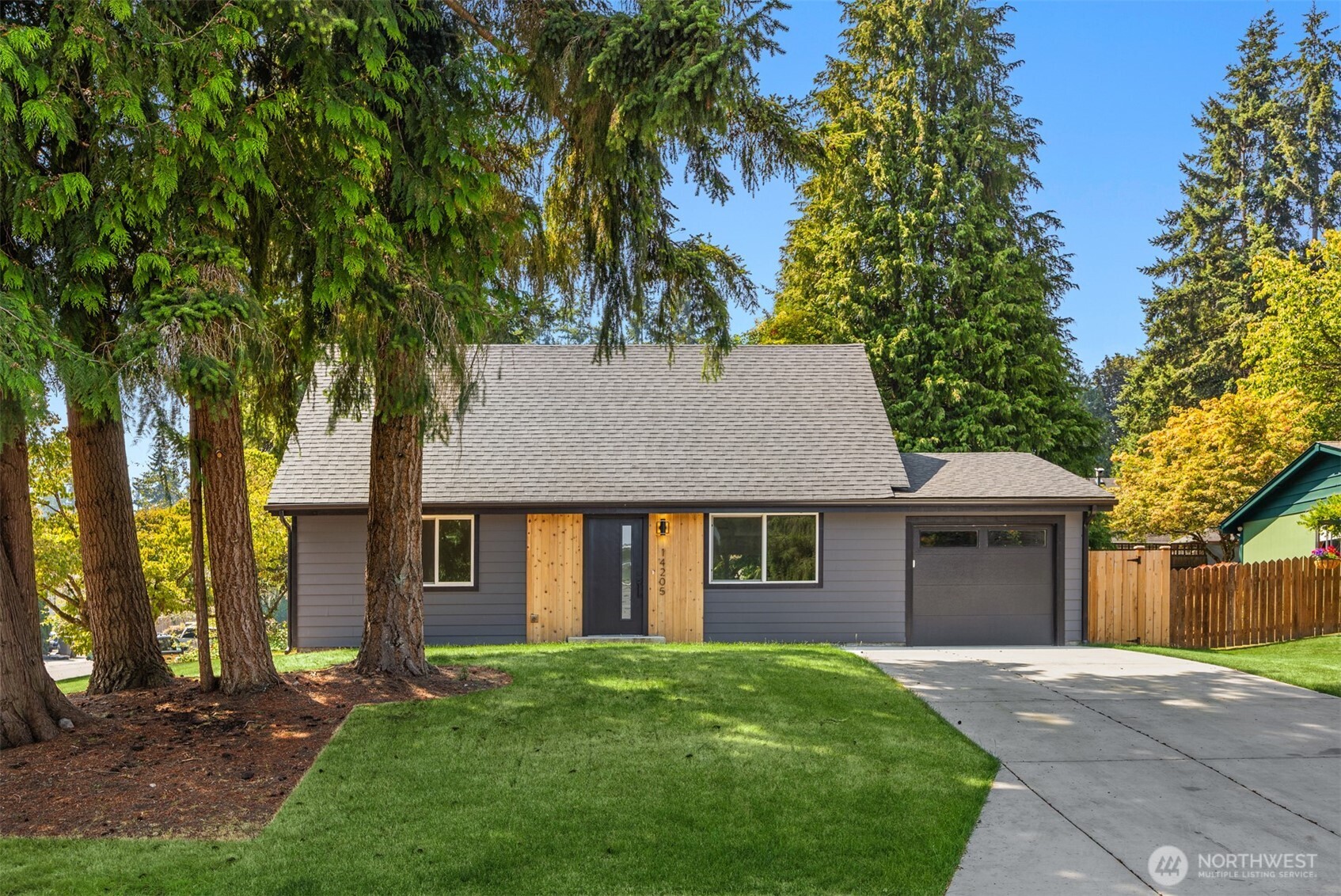 14205 77th Avenue Property Photo 1