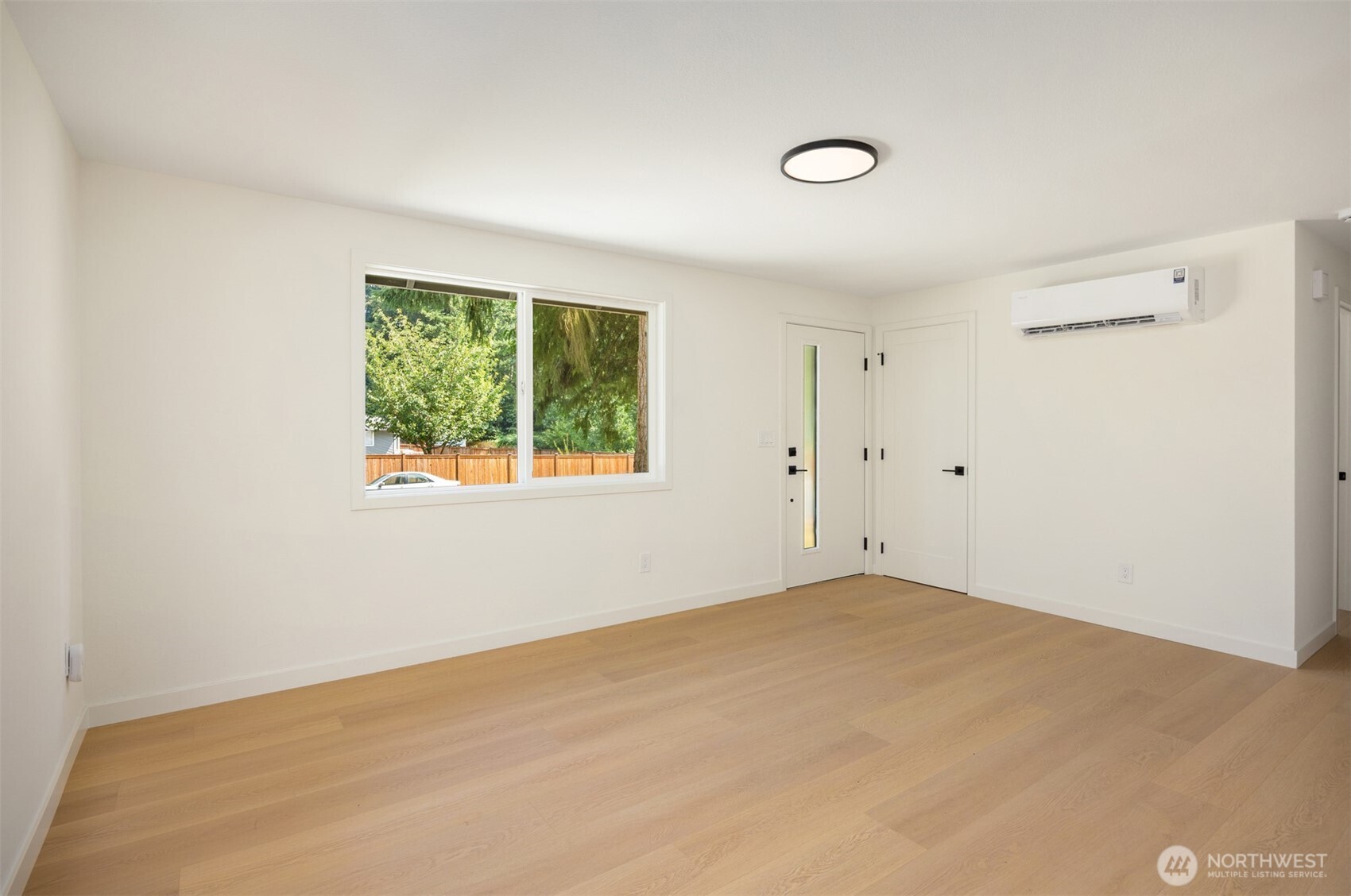 14205 77th Avenue Property Photo 9