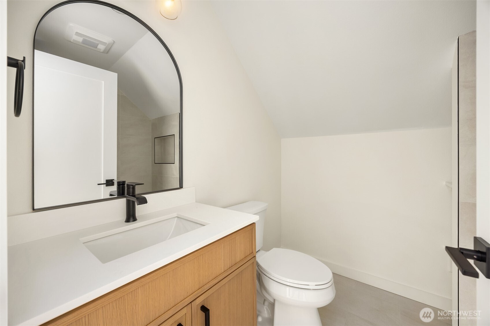 14205 77th Avenue Property Photo 11