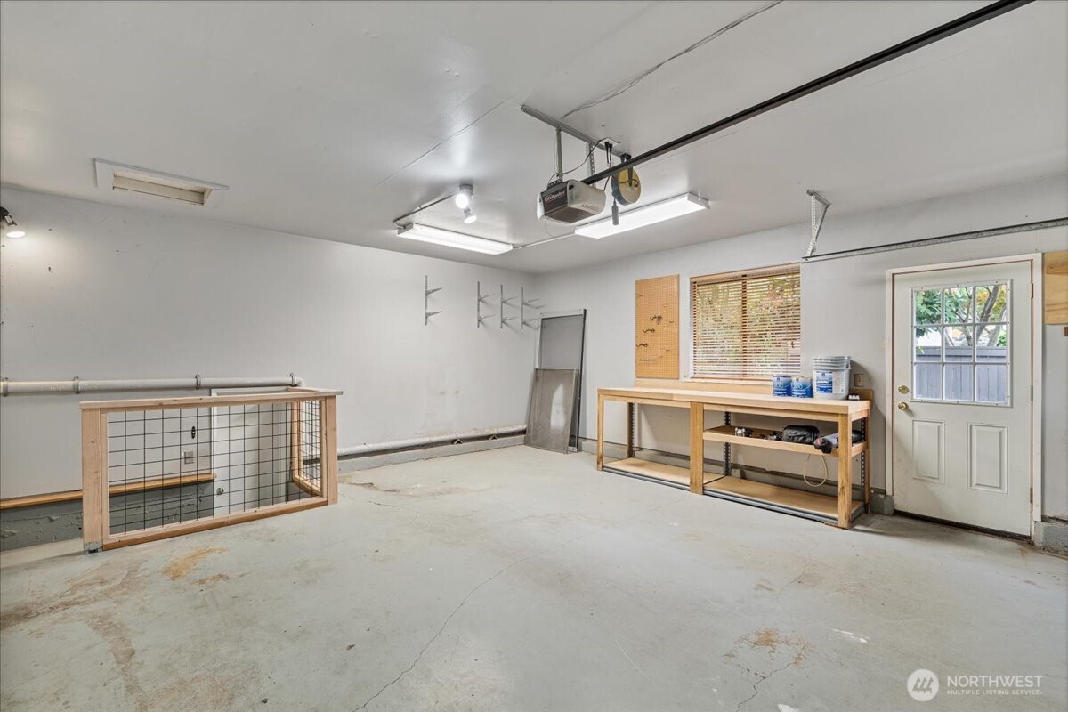 2508 175th Avenue Property Photo 25