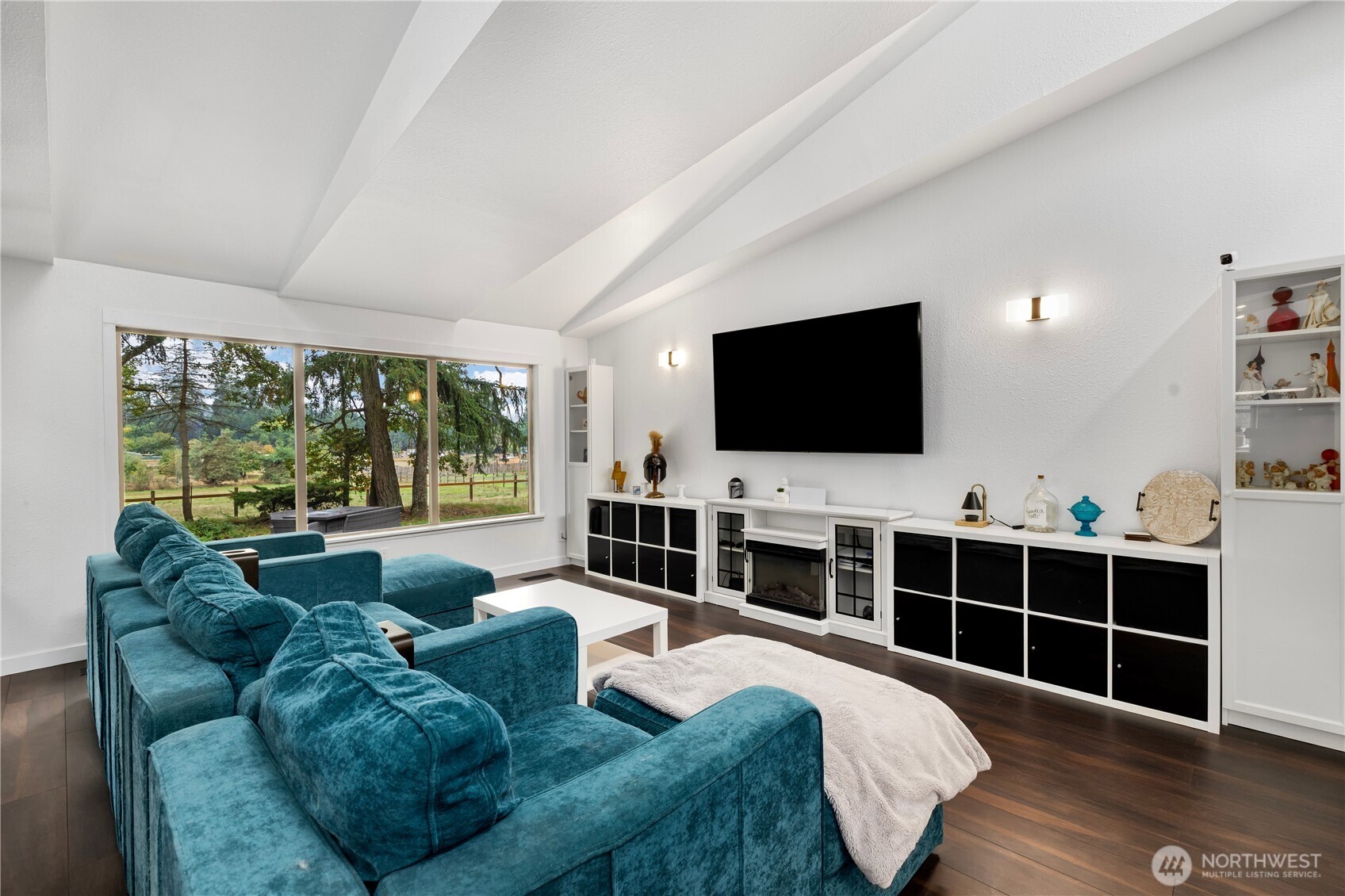 1122 276th Street Property Photo 5