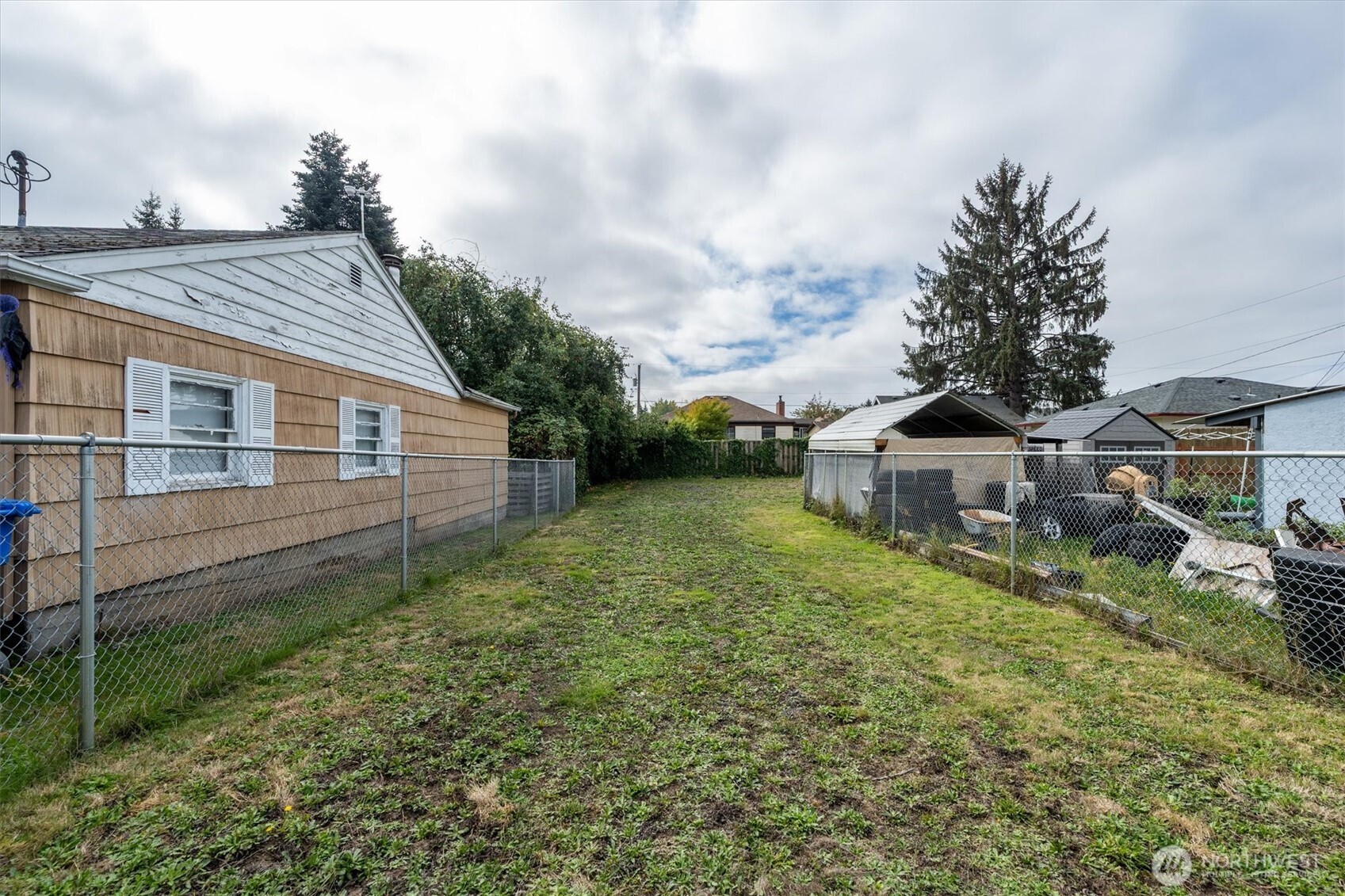1002 N 10th Avenue Property Photo 31