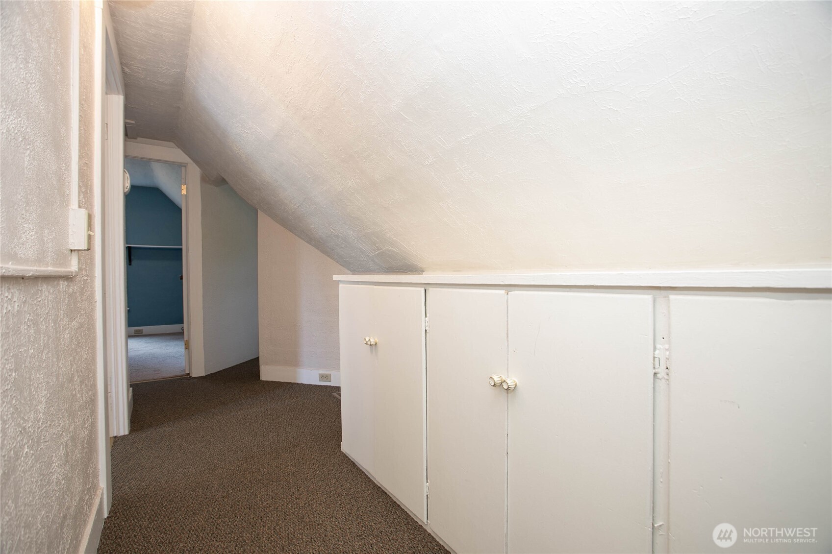 4540 Cable Street Property Photo 18