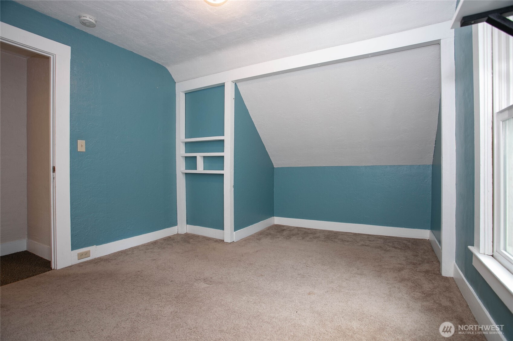 4540 Cable Street Property Photo 23