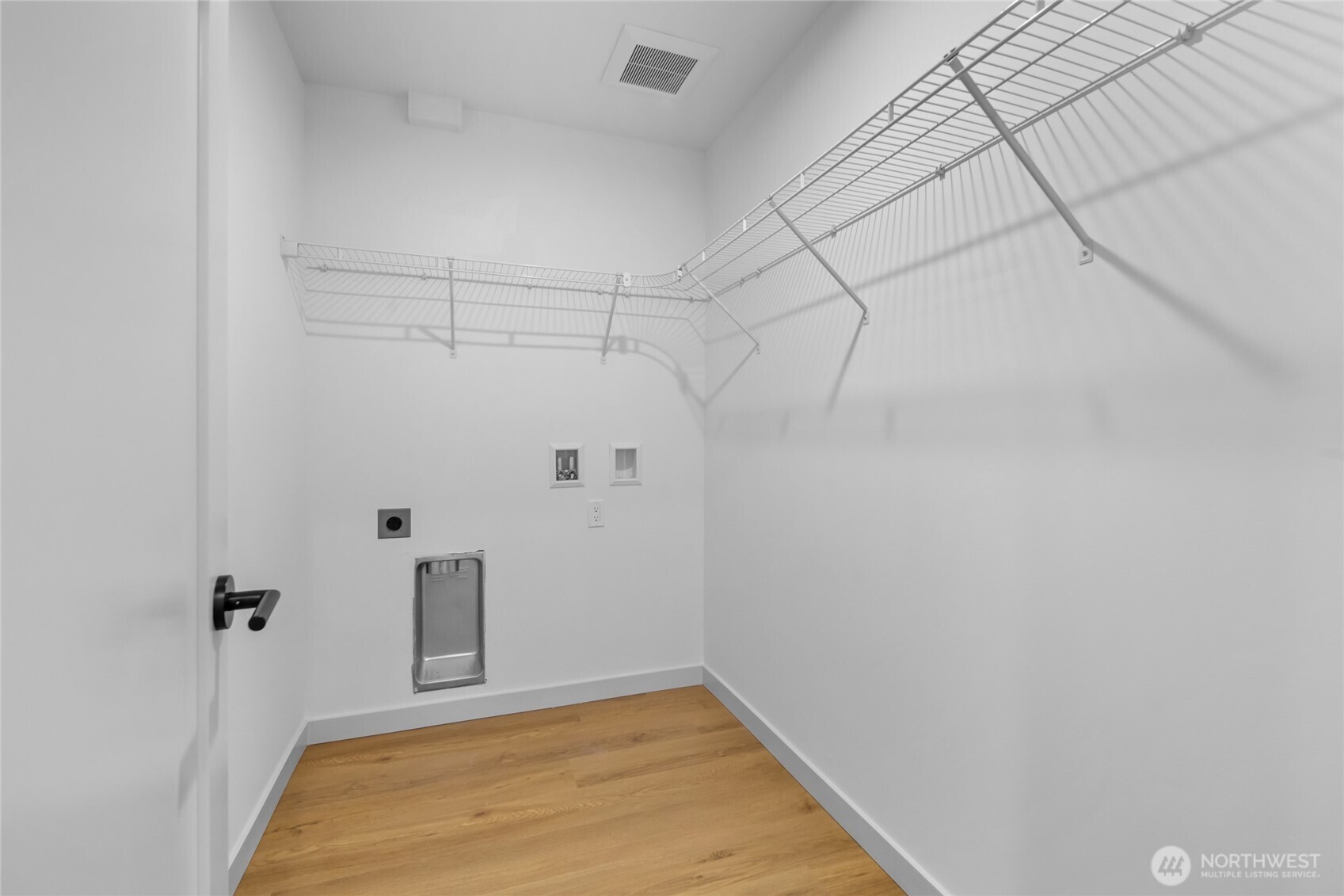 3035 A 21st Avenue Property Photo 17