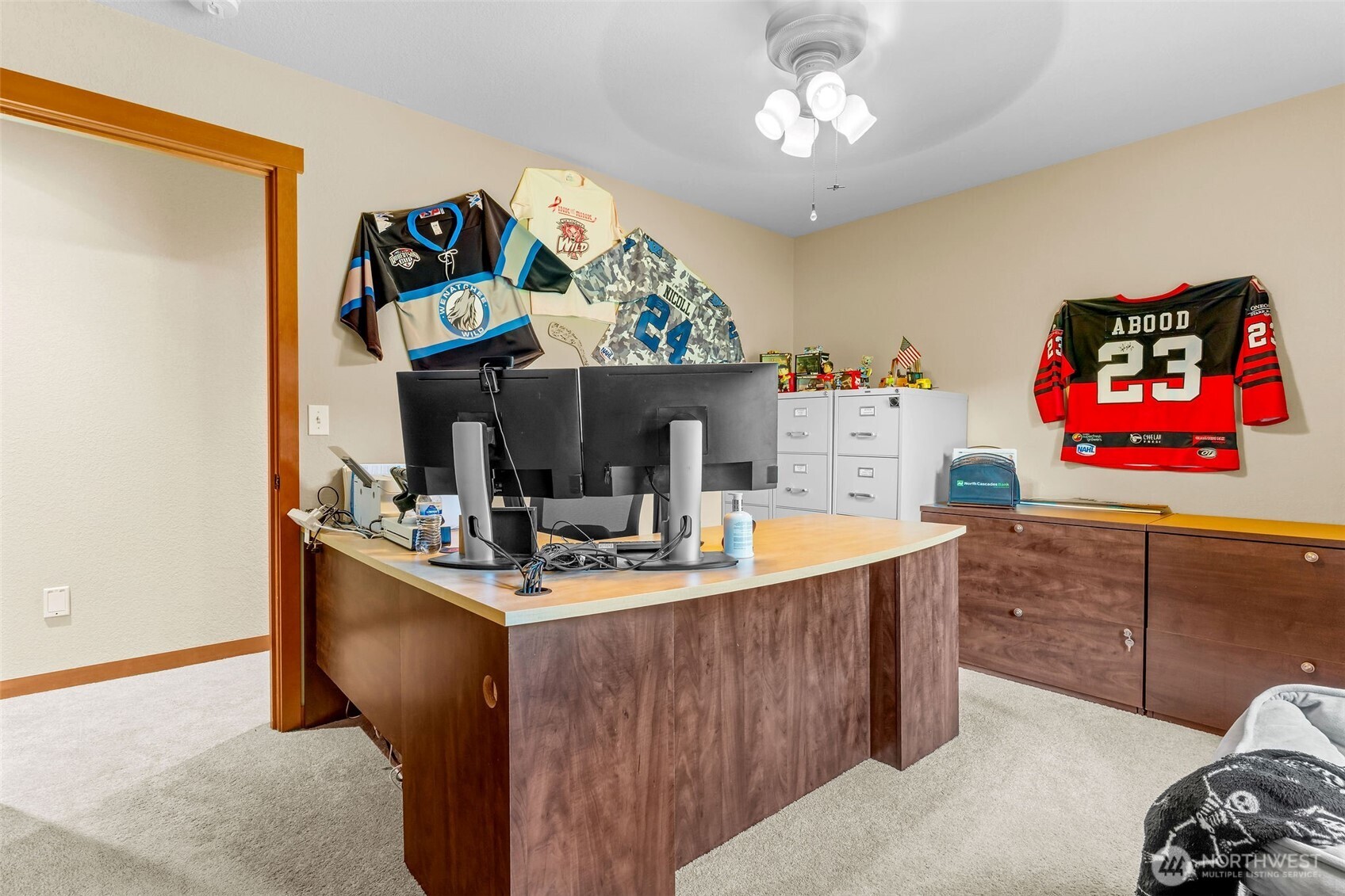 3820 Nw Cascade Avenue Property Photo 18
