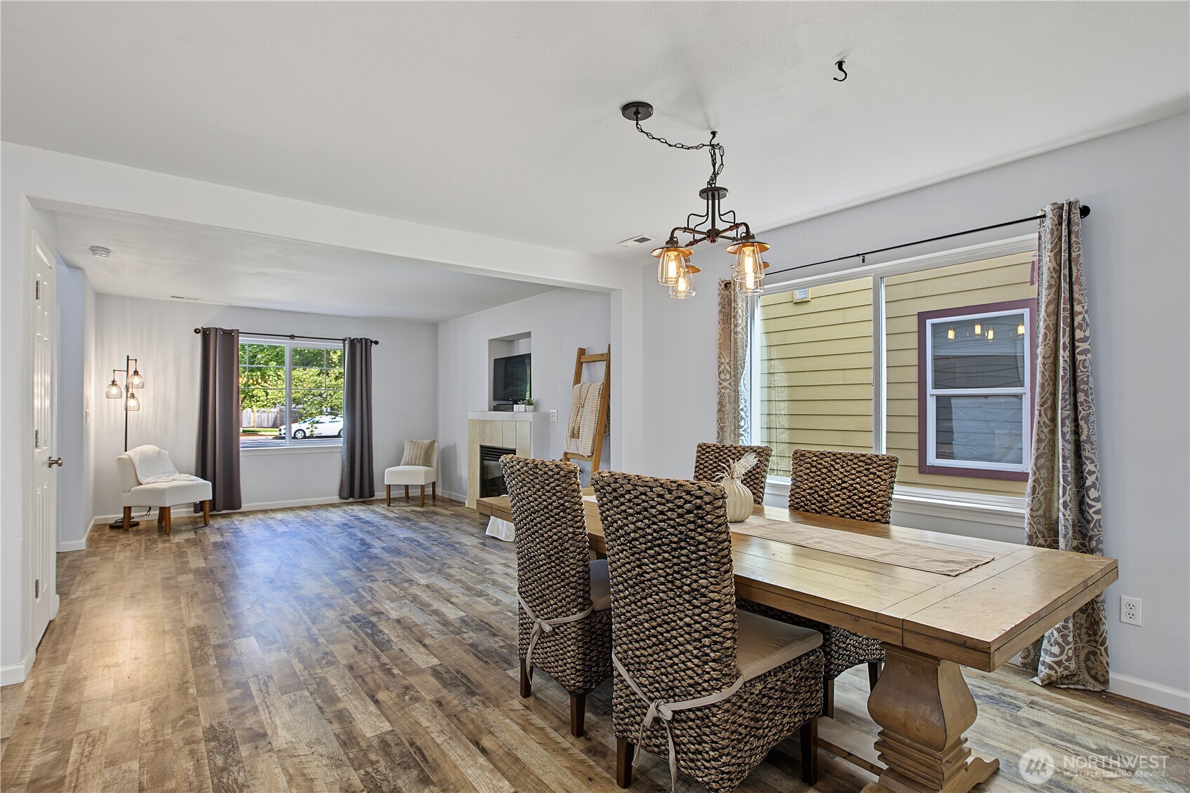 5473 Balustrade Boulevard Property Photo 10