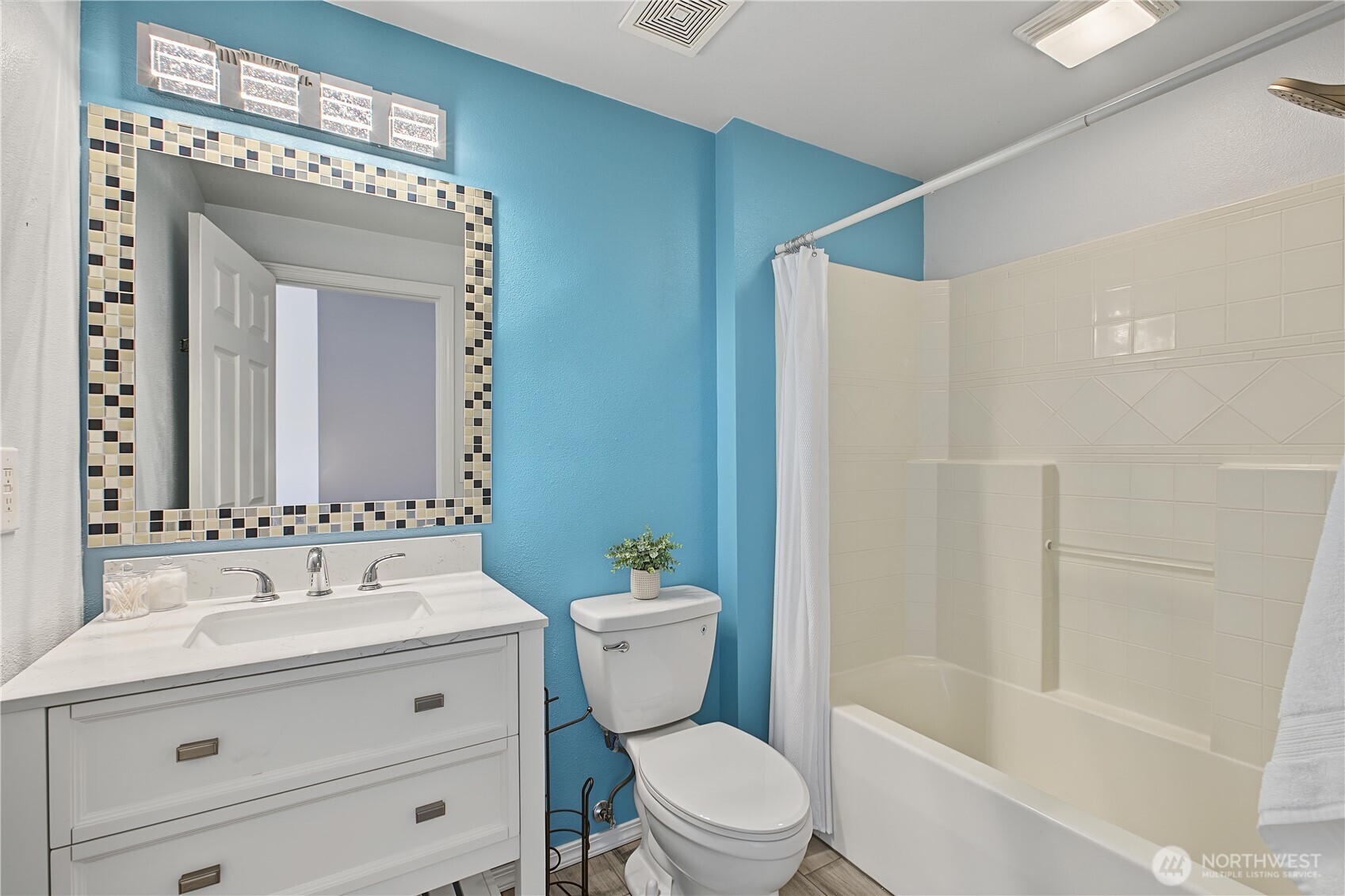 5473 Balustrade Boulevard Property Photo 23