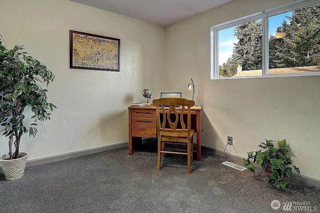 14003 125th Place Property Photo 17