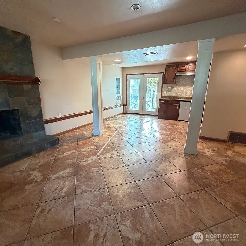 14003 125th Place Property Photo 22