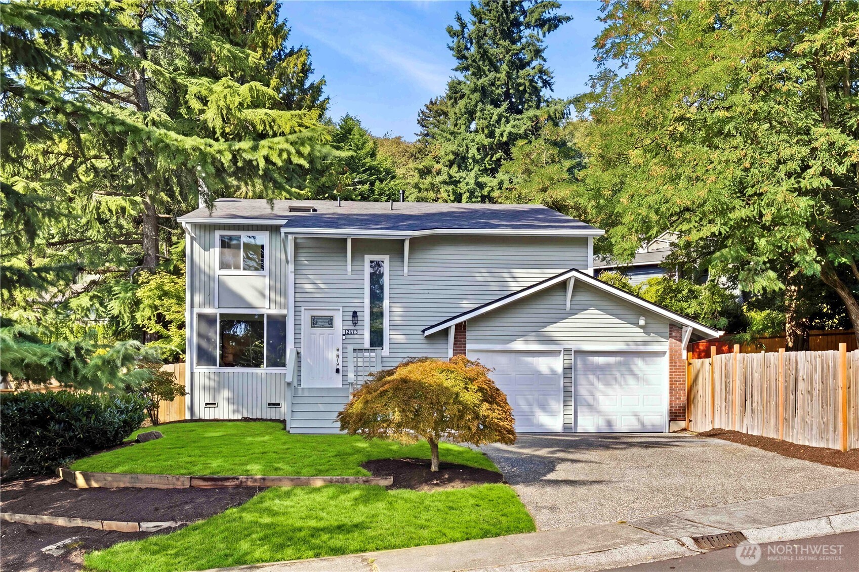 12613 93rd Place Property Photo 1