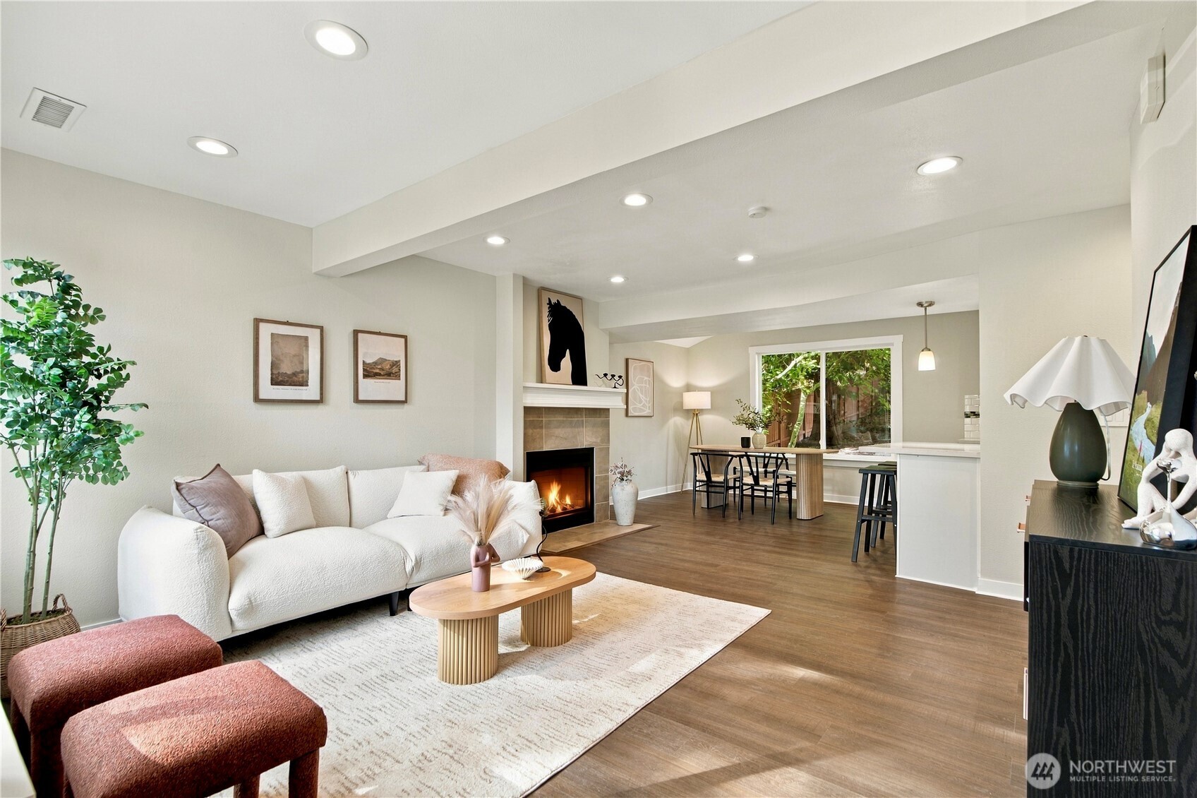 12613 93rd Place Property Photo 4