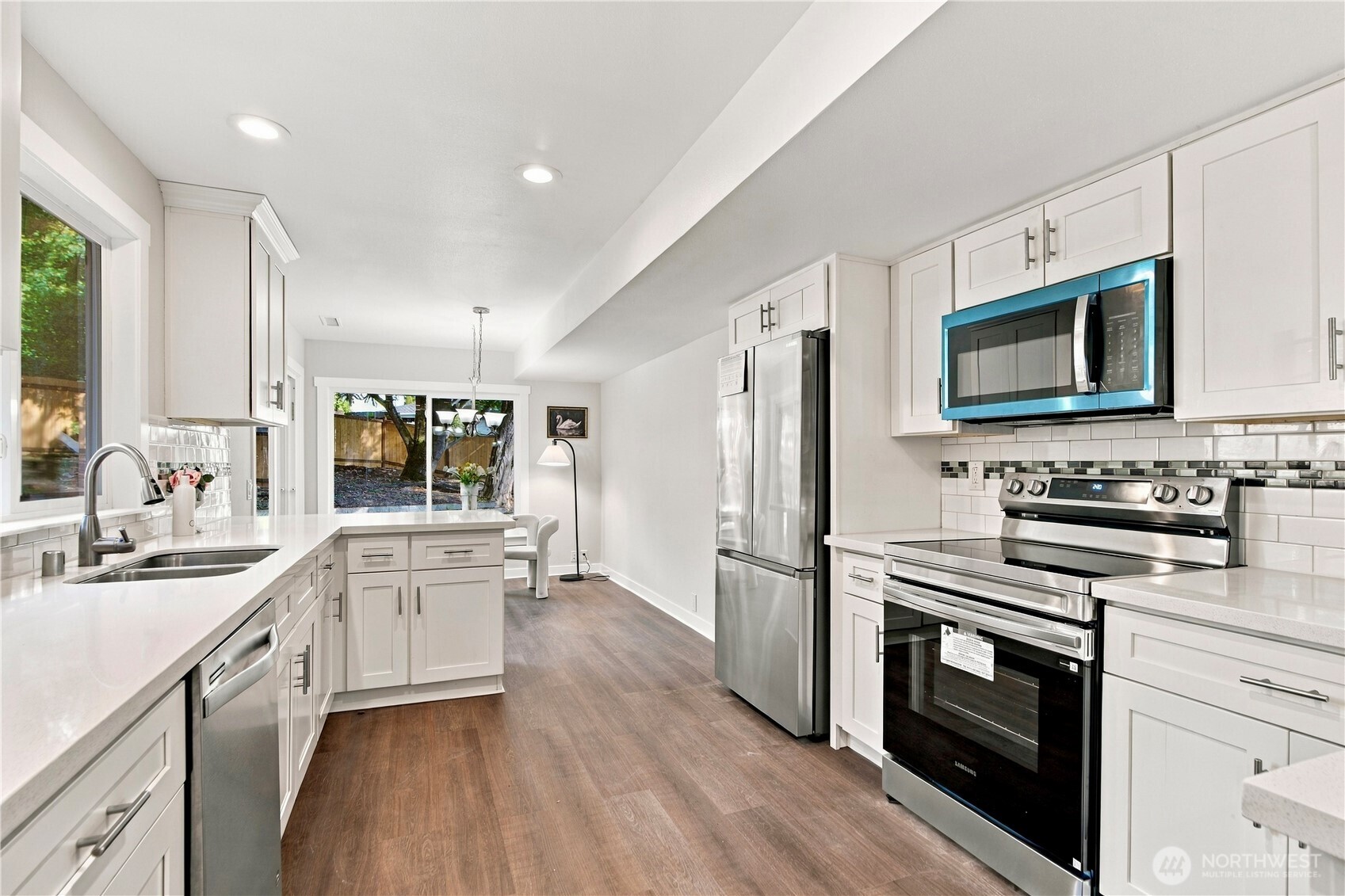 12613 93rd Place Property Photo 6