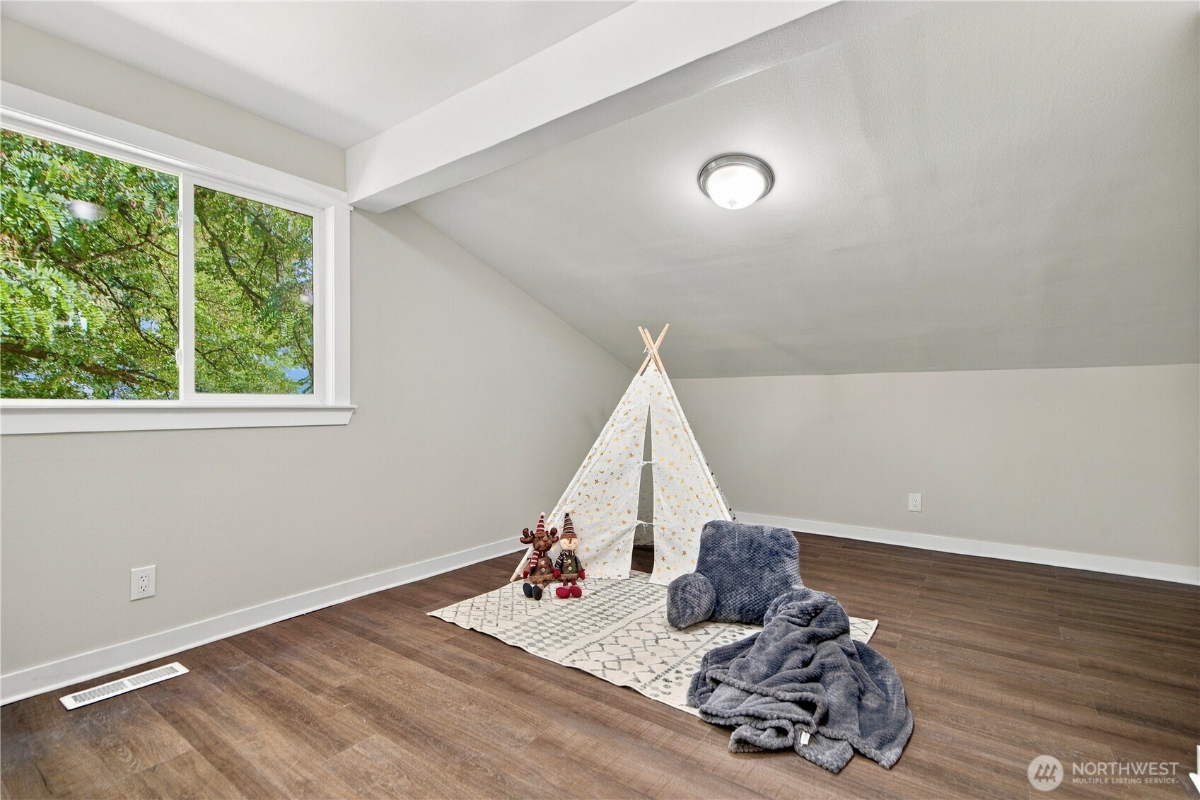 12613 93rd Place Property Photo 19