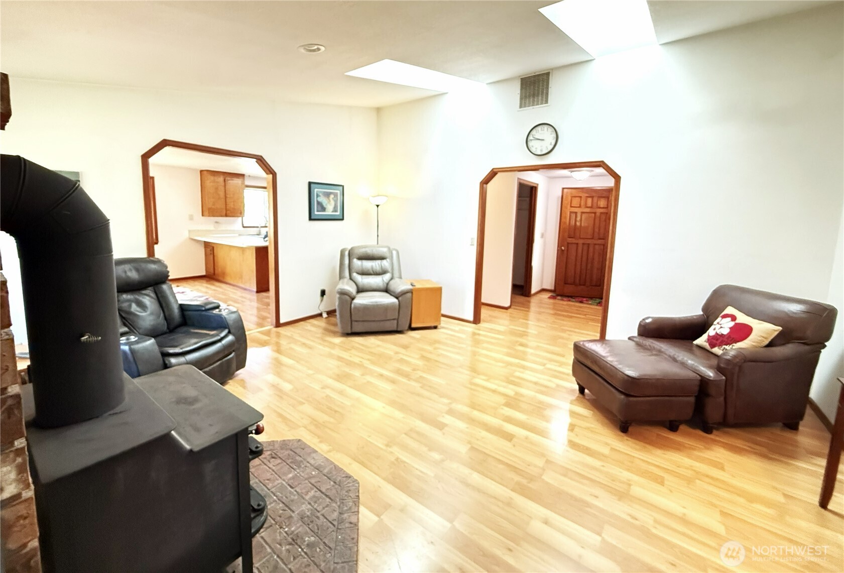 6729 Bel Mor Court Property Photo 4