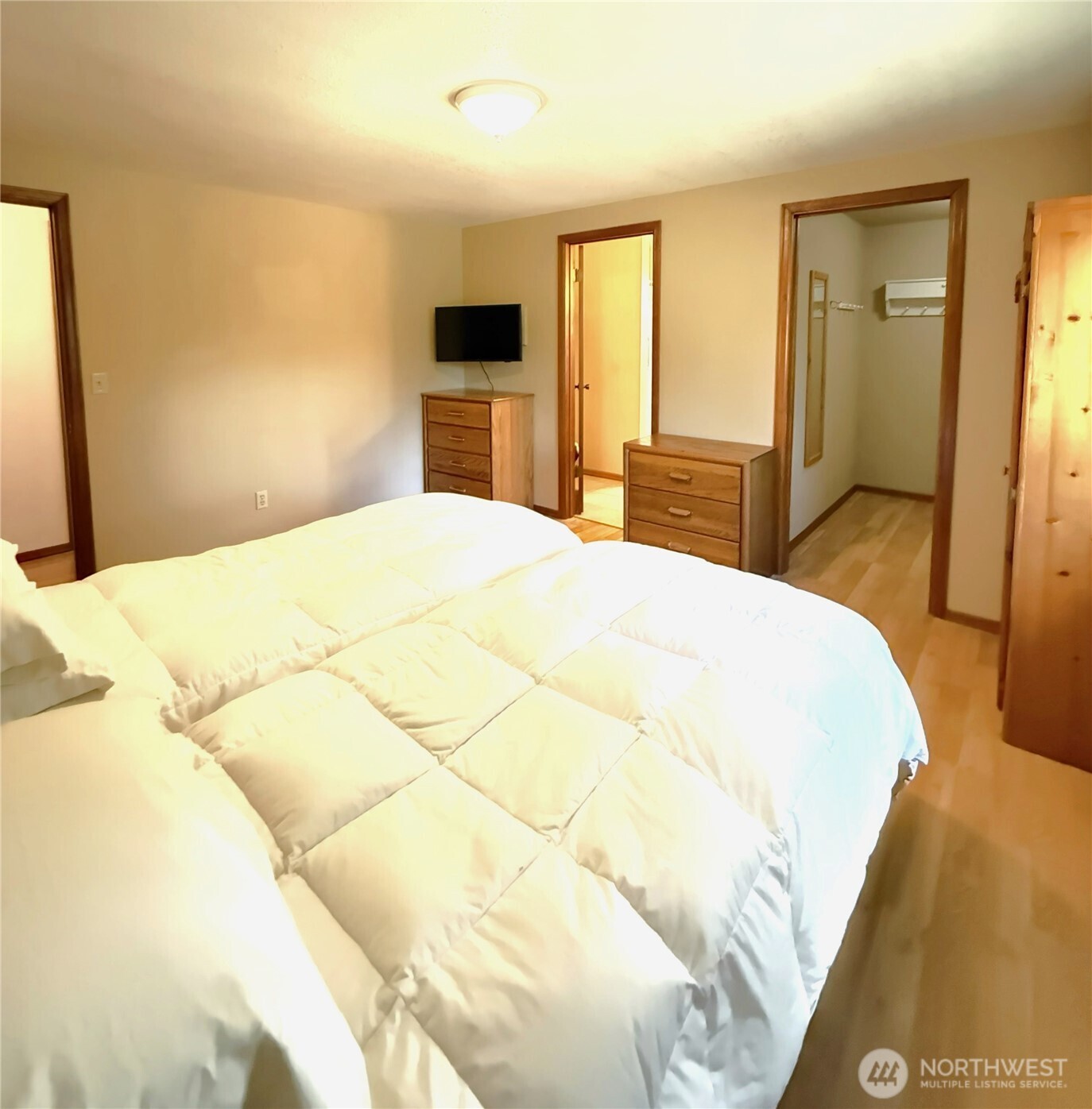 6729 Bel Mor Court Property Photo 12