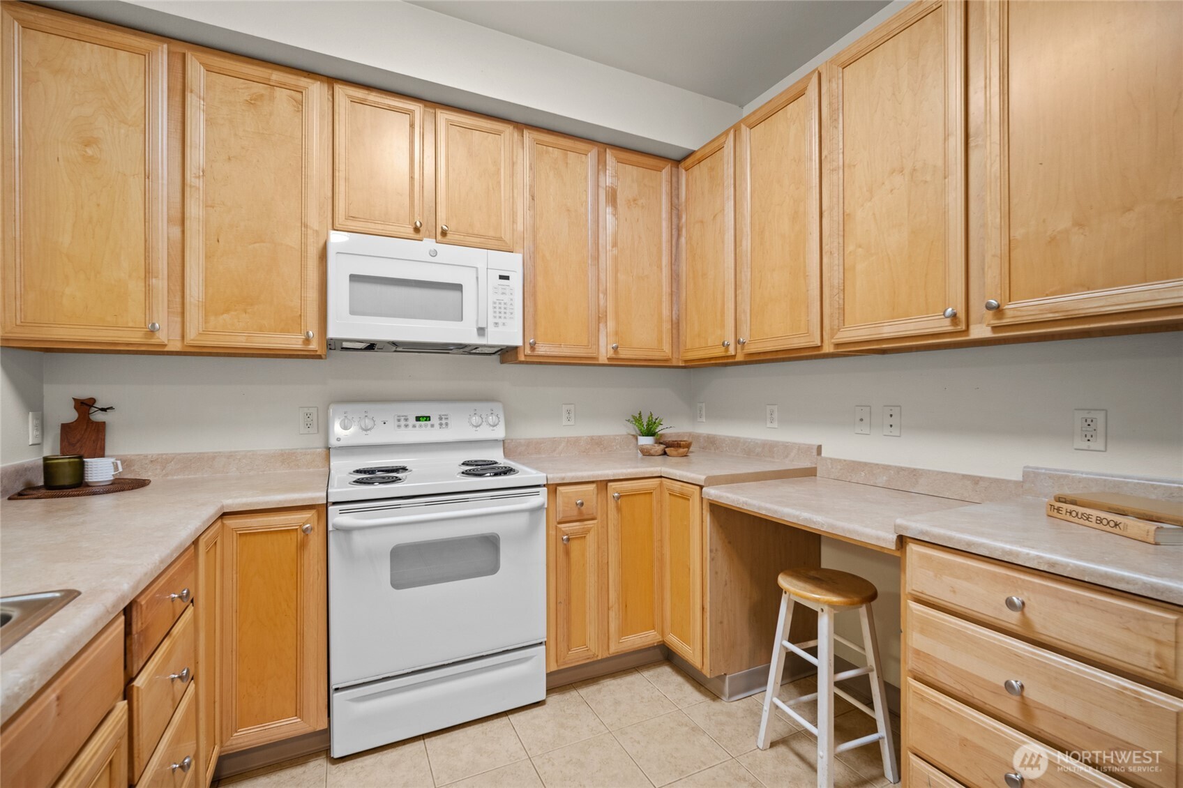 512 Darby Drive 106 Property Photo 12